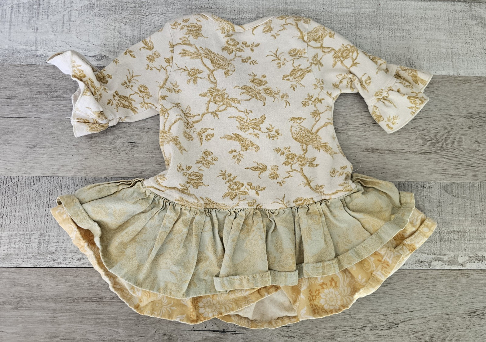 Giggle Moon Ruffle Top 3T Gold Green Birds Spring Toddler Girl