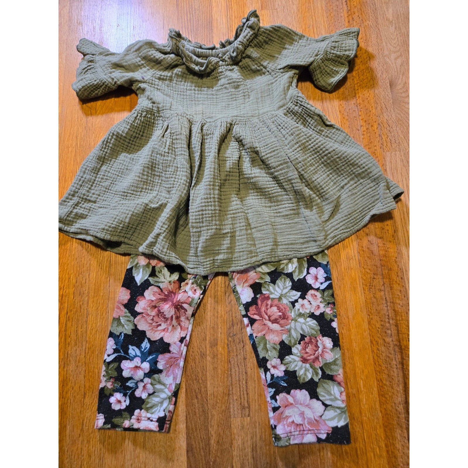 Bonnie Jean Girl 2T Olive Ruffle Flared Hem BOHO Gauze Top Floral Legging Outfit