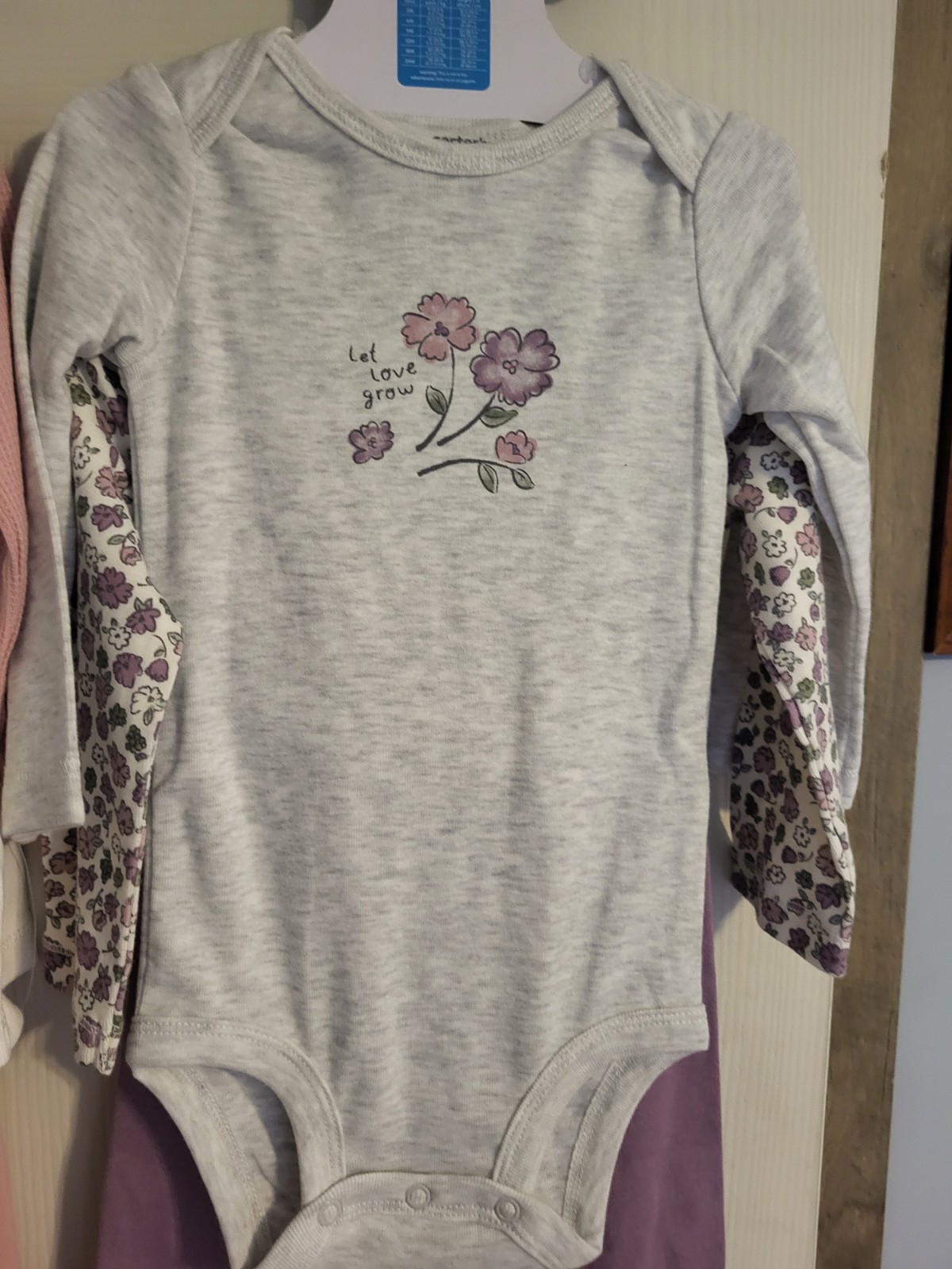 Lot 2 Carters Brand 3 Peice Outfit Set. Size 12 Mo Pengiuns & Floral As Pictured