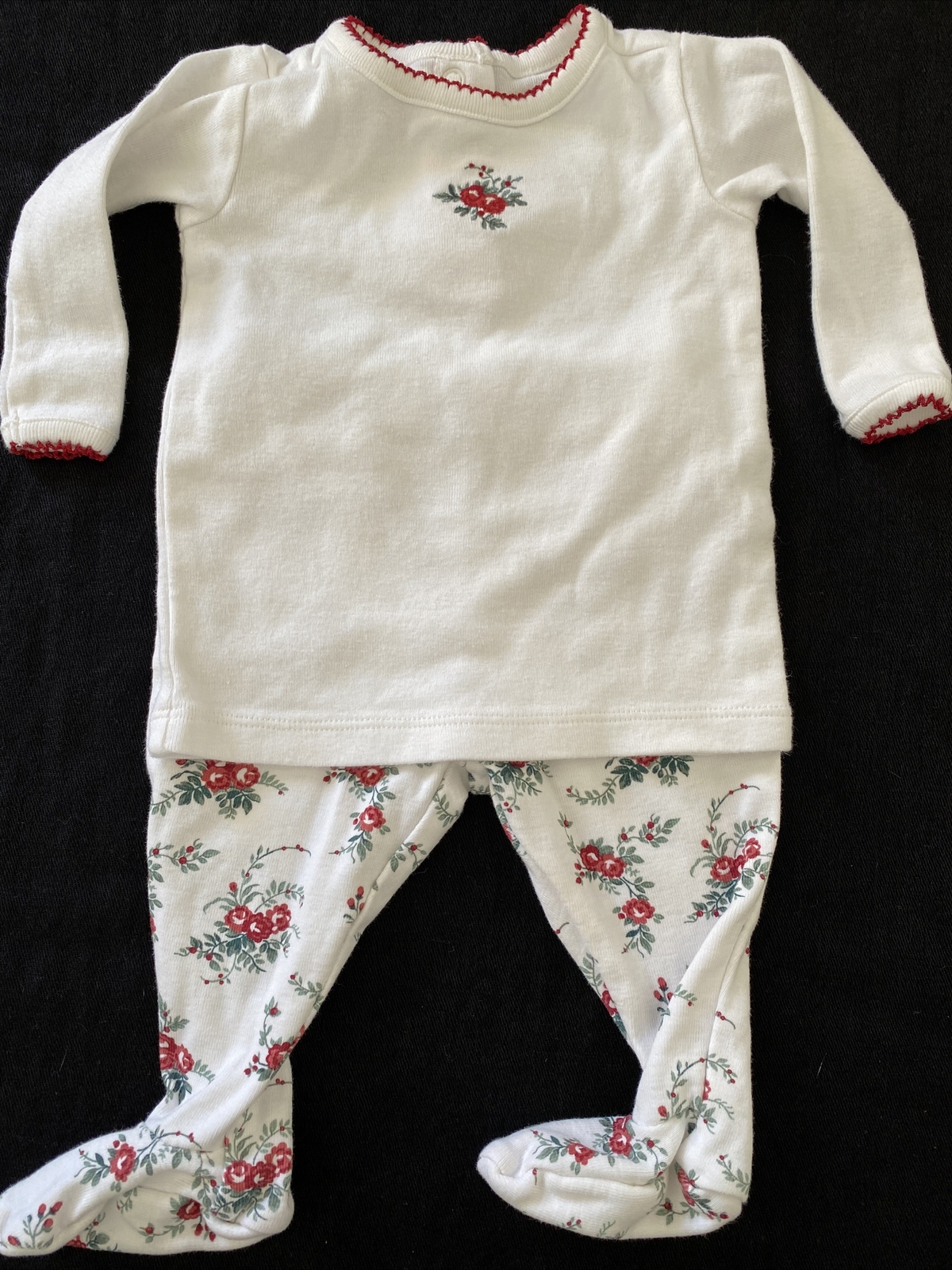 Janie and Jack EUC White/Red/Green Top And Floral Footie Pants 0-3 Months