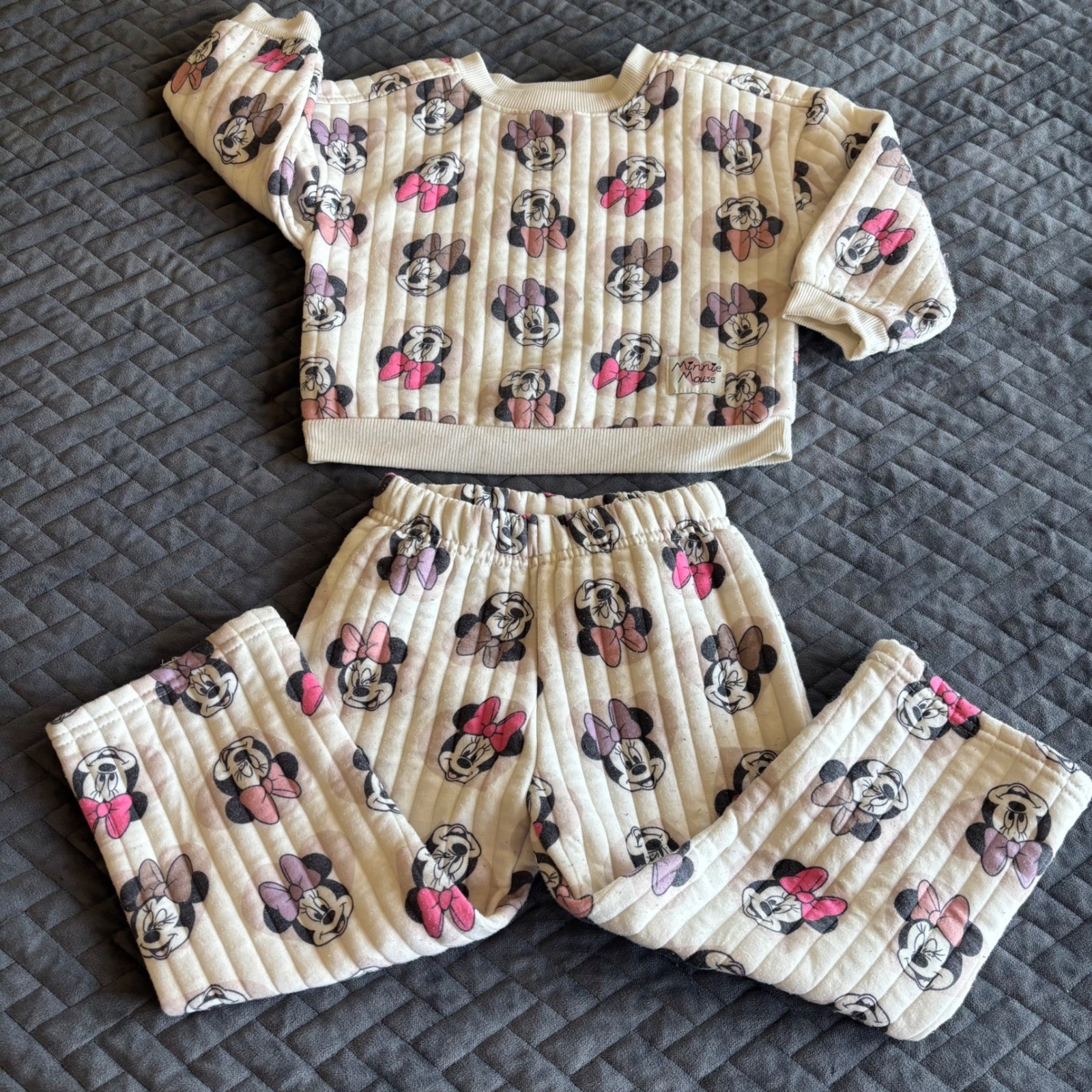 Disney Minnie Mouse Girls 3T Quilted Sweatshirt and Pants Set Cream Pink RN15517