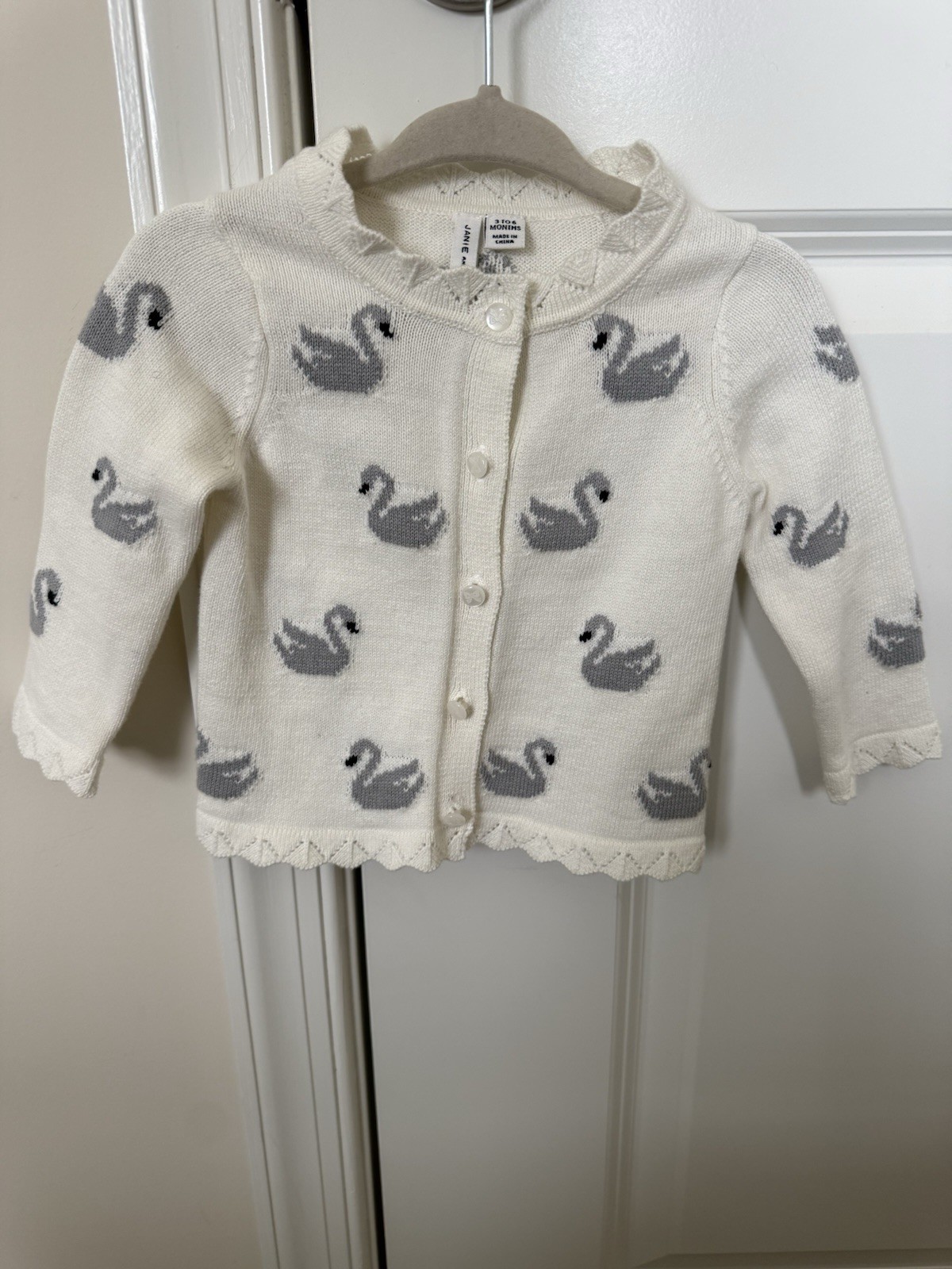Gently Worn Girls White Janie And Jack Baby Swan Cardigan With Matching Pants