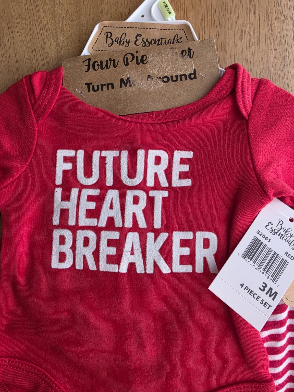 Baby Essentials Outfit Size 3m Future Heart Breaker 4pc Bodysuit Pants Hat Socks