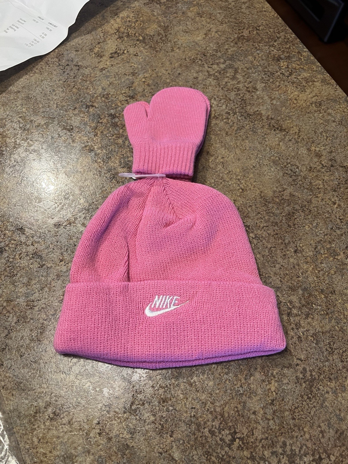New Nike Toddler Kids Logo Cuff Beanie/Gloves Pink Color Set Winter