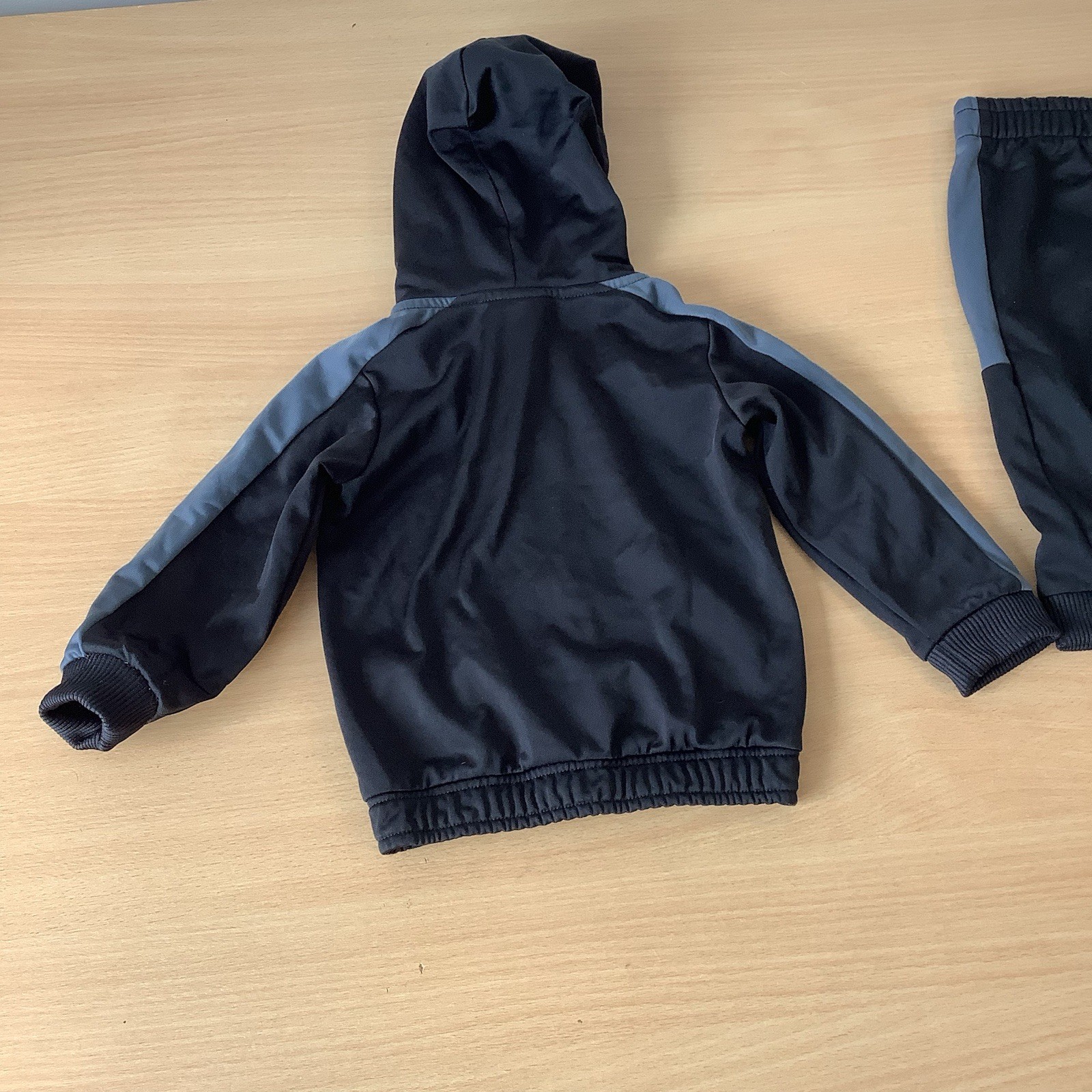 Puma Baby Tracksuit 6-9 Months Black Grey Good Condition