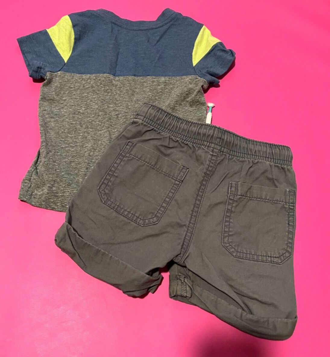 CAT & JACK-Boys Infants 12M 2Pcs Shorts Outfit Color Block Shirt Cuffed Shorts