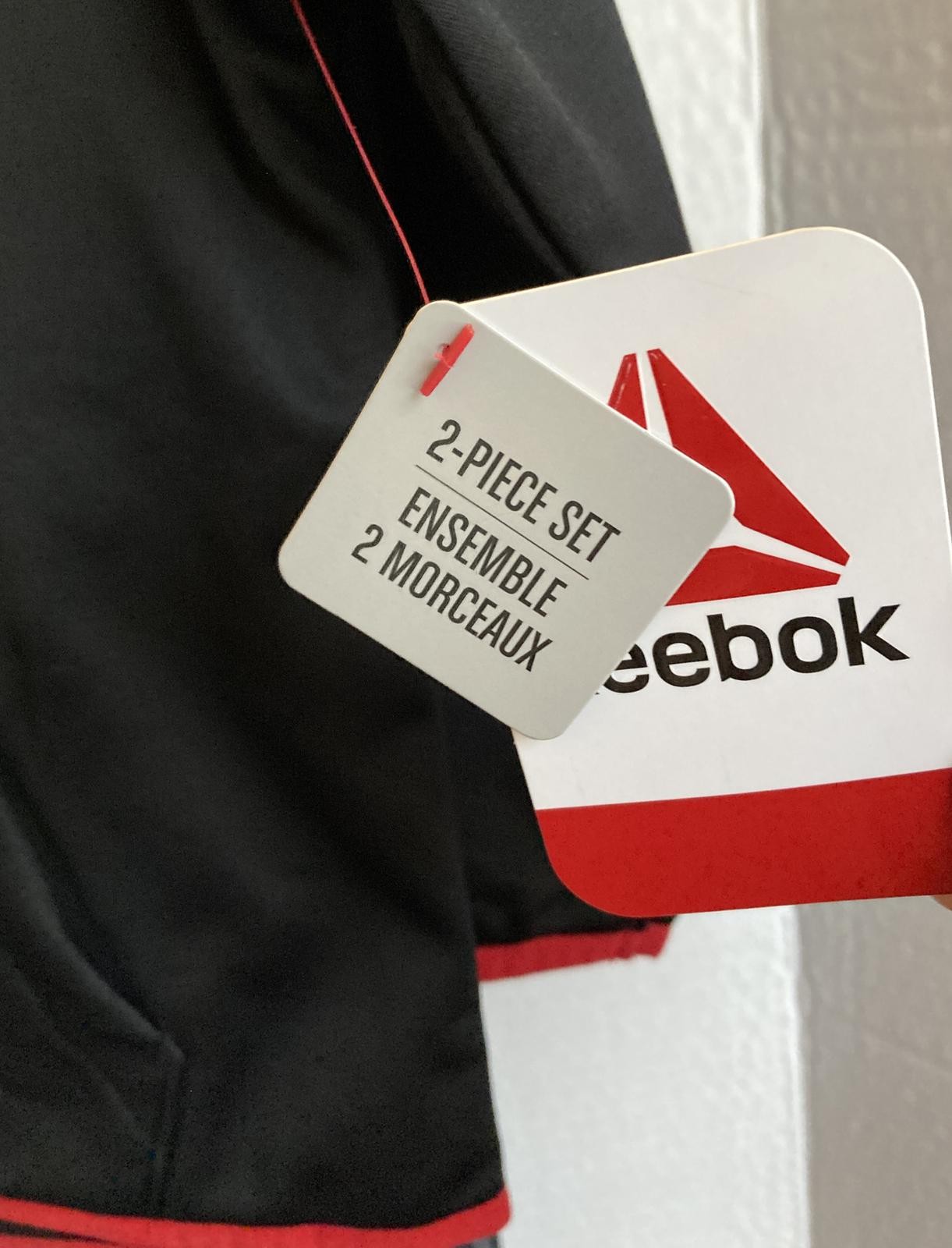 Reebok sweatshirt & joggers Hoodie 2 Piece Set Fleece Sweat Pants+top Sz 2T