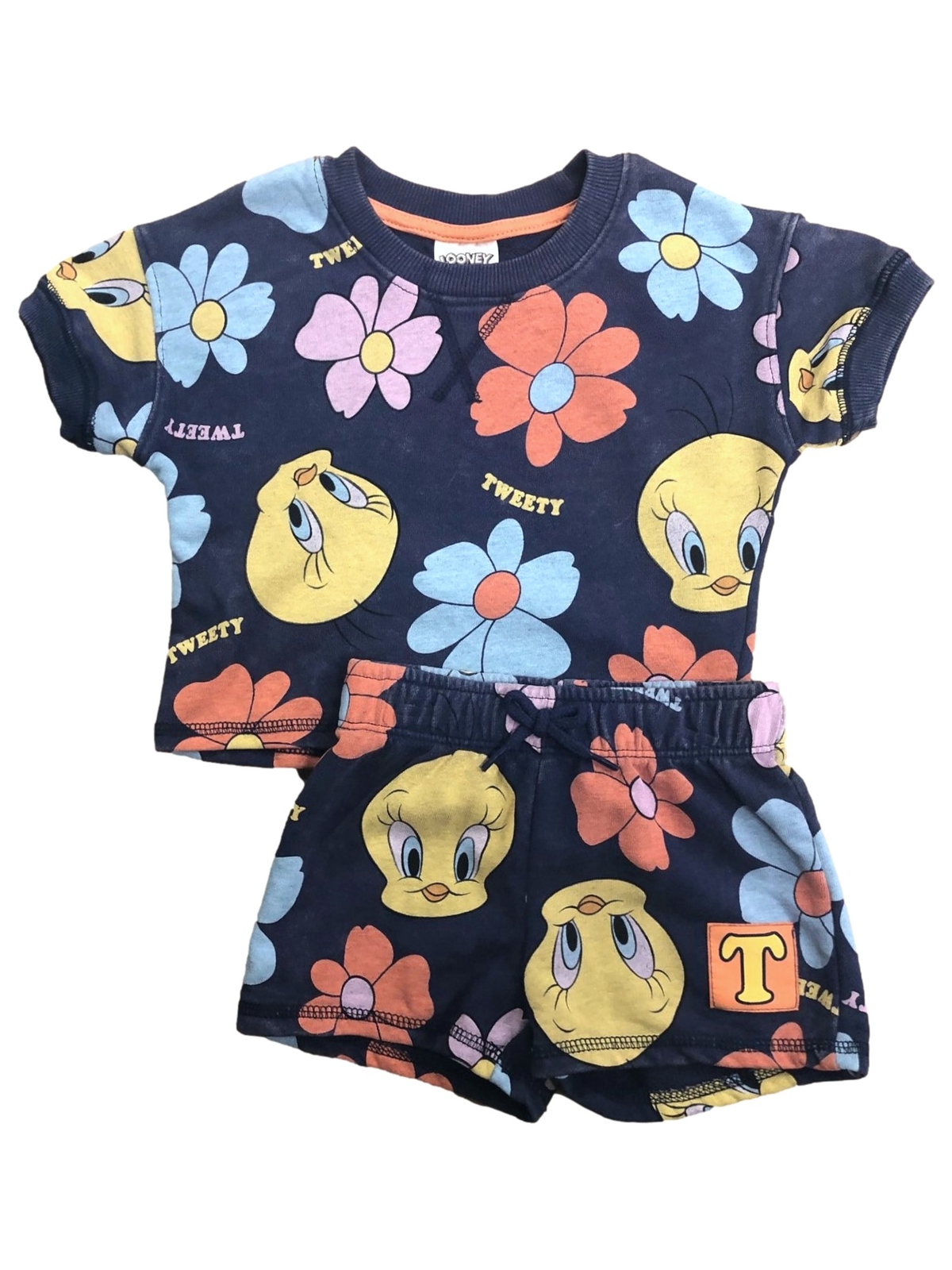 Looney Tunes Infant & Toddler Girls Tweety Bird Baby Outfit Shorts & Top Set