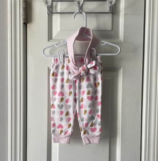 GIRLS BABY ESSENTIAL ELASTIC WAIST PANTS CUFFED FEET HEARTS &HAIRBOW SIZE 6M