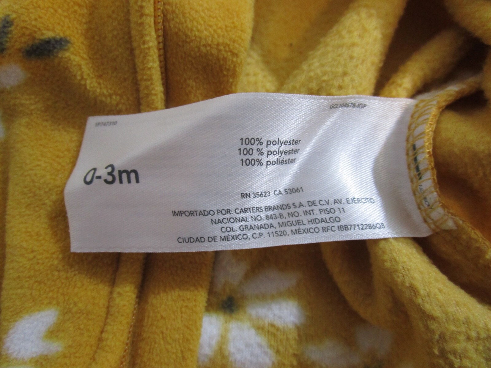 Lot Of 6 Child Of Mine By Carter’s Baby Sleepers One Pieces Size Newborn To 9M