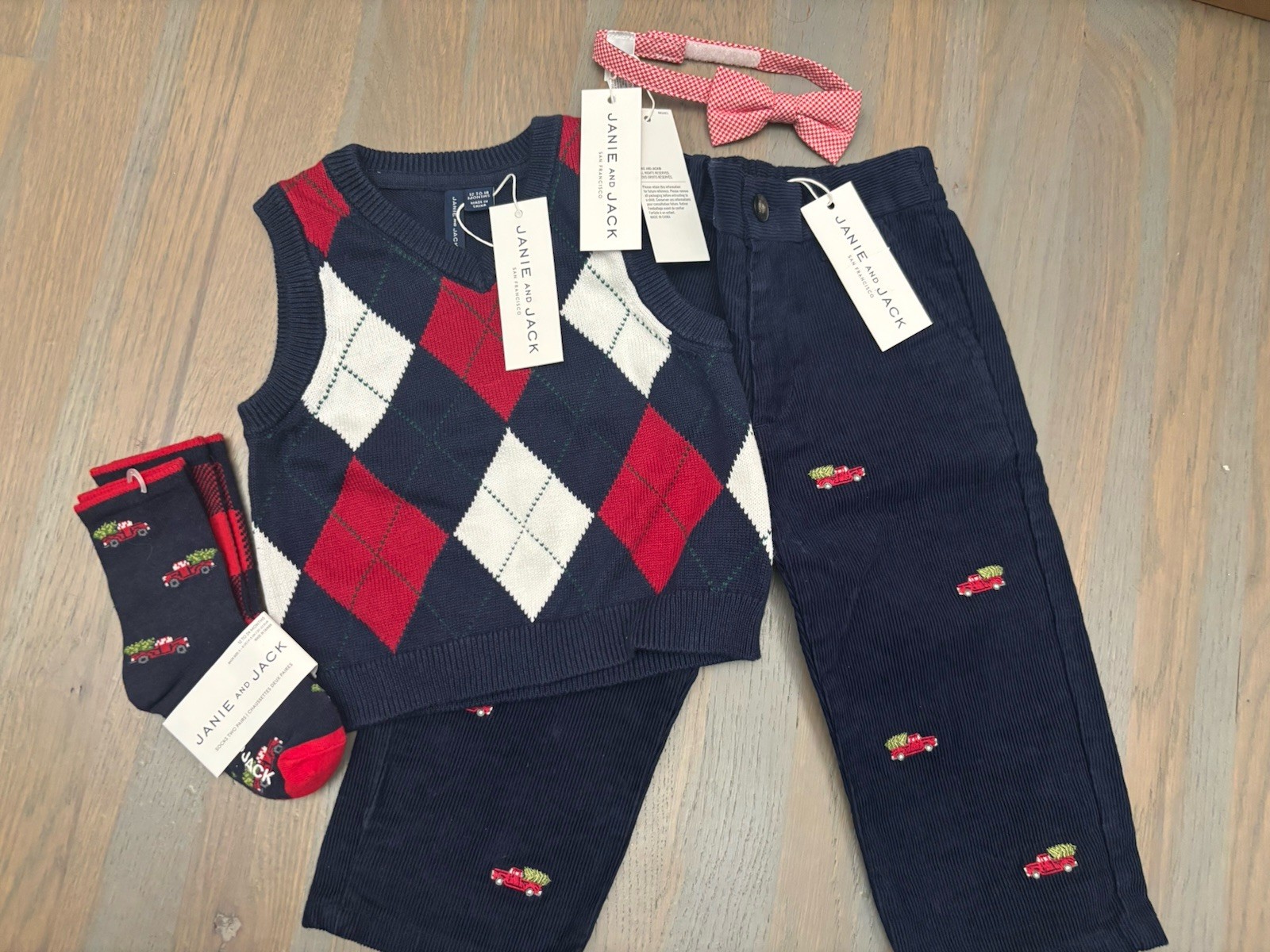 NWT Janie and Jack boy WINTER HOLDAY truck argyle vest bowtie 5-piece SET 12 18