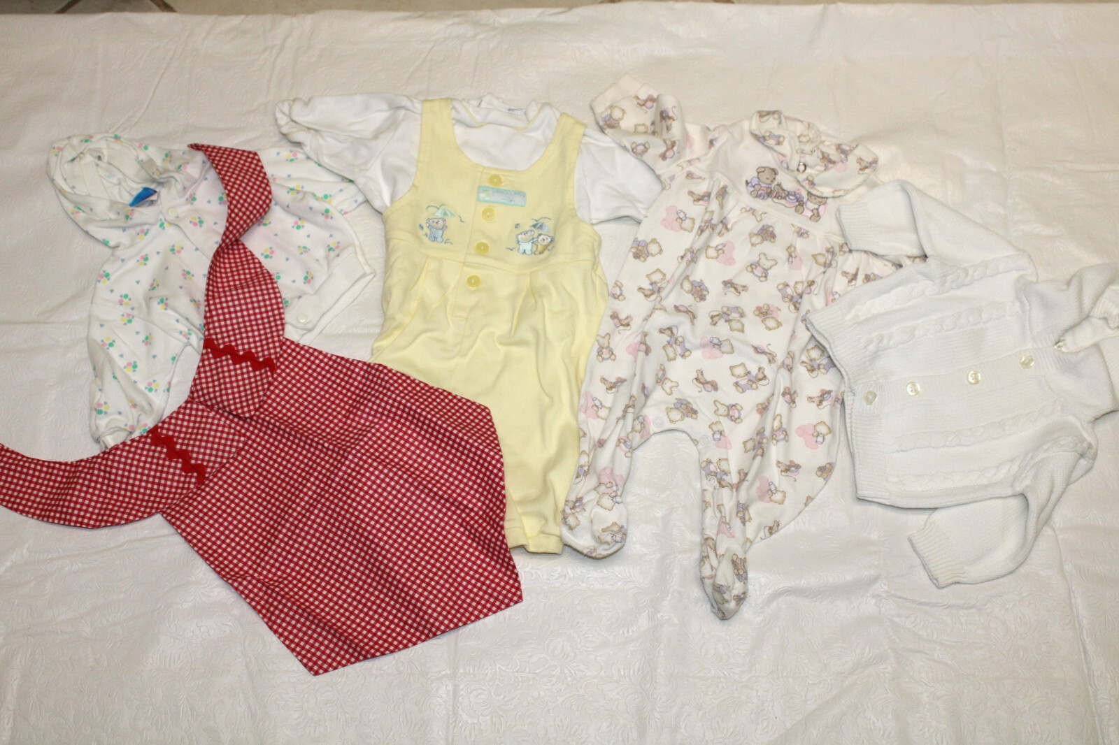 (EM) Lot of Newborn-6 Mos. Baby Infant Girl Clothes:Fisher-Price®;Sesame Street®