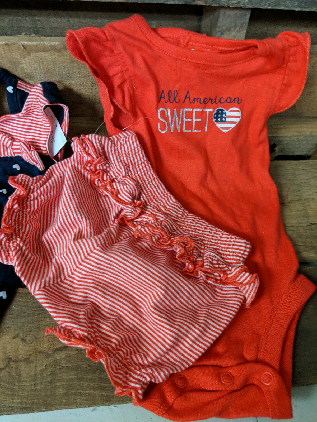 Just one you carter’s baby girls 3 piece outfit set 3M. Bodysuit, tank, shorts.
