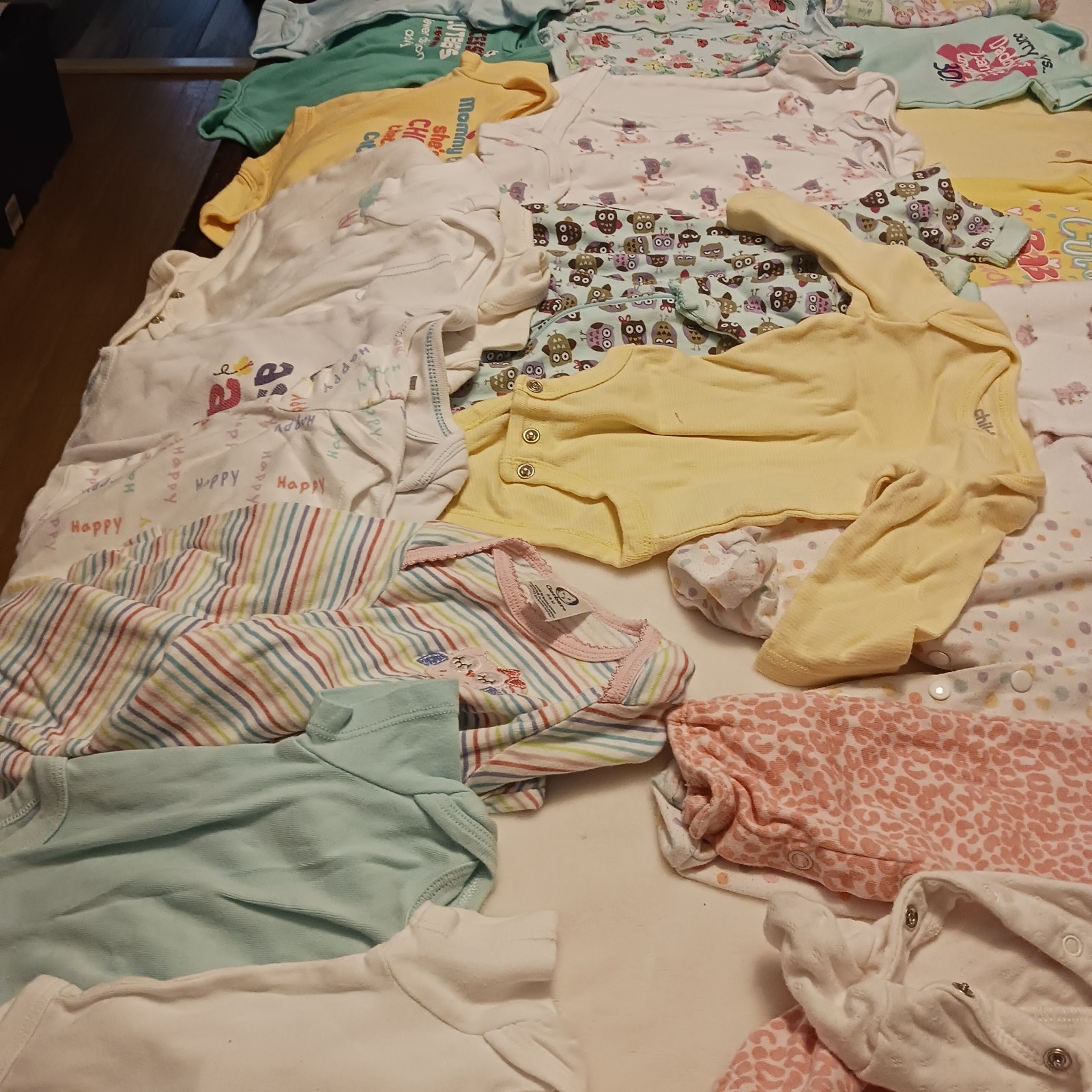 Newborn to 3 Months Baby Girl Lot 36 Pieces Newborn and 0 – 3 Months
