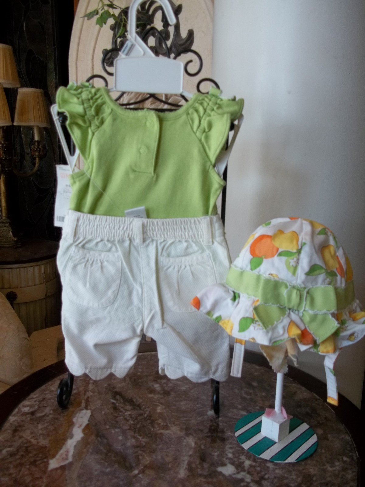 Gymboree 2012 Lemon Bumblebee pants bodysuit top chin strap hat 0-3