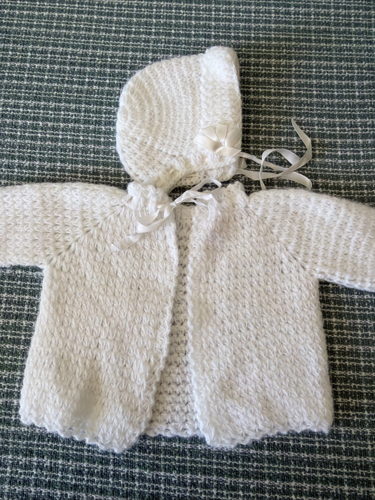 2 Piece Sweater Bonnet Set 0-3 Months White Baptism Christening