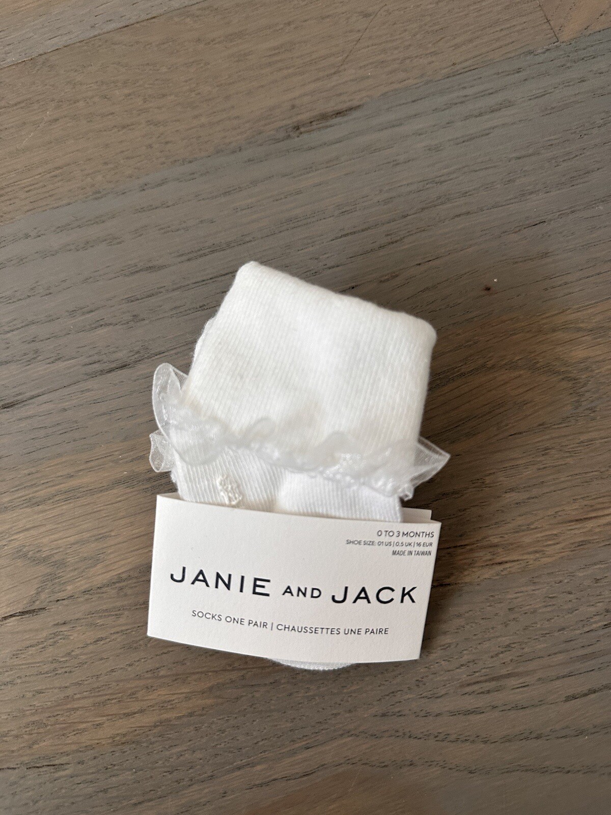 NWT Janie and Jack girl FALL 4-piece white lace sweater pants bow sock SET 0 3