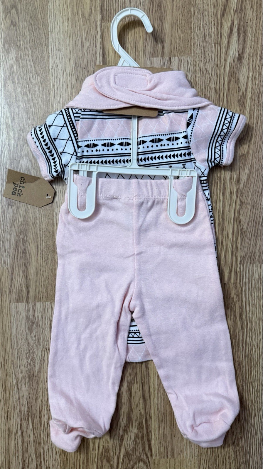 New Chickpea Baby / Infant 3 Piece Outfit Girls 3/6 Months