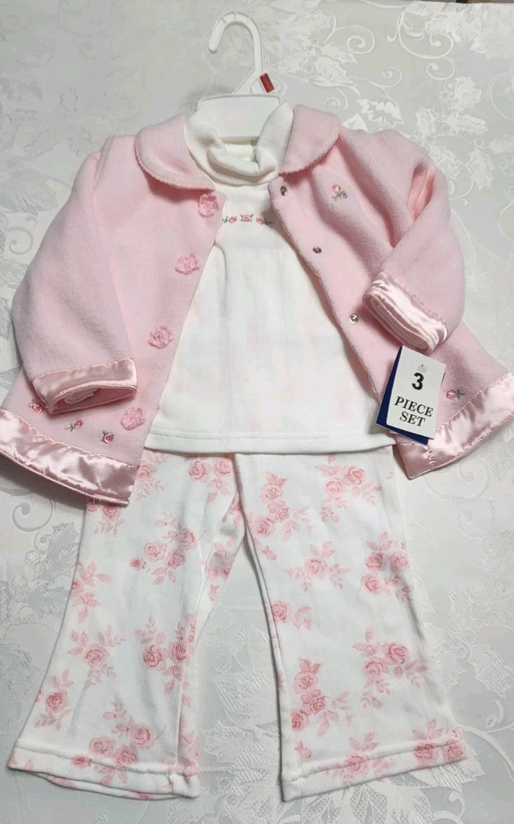 NWT 24 Month Girl 3 Piece Boutique Style Easter/Spring Set: Pink Roses Applique