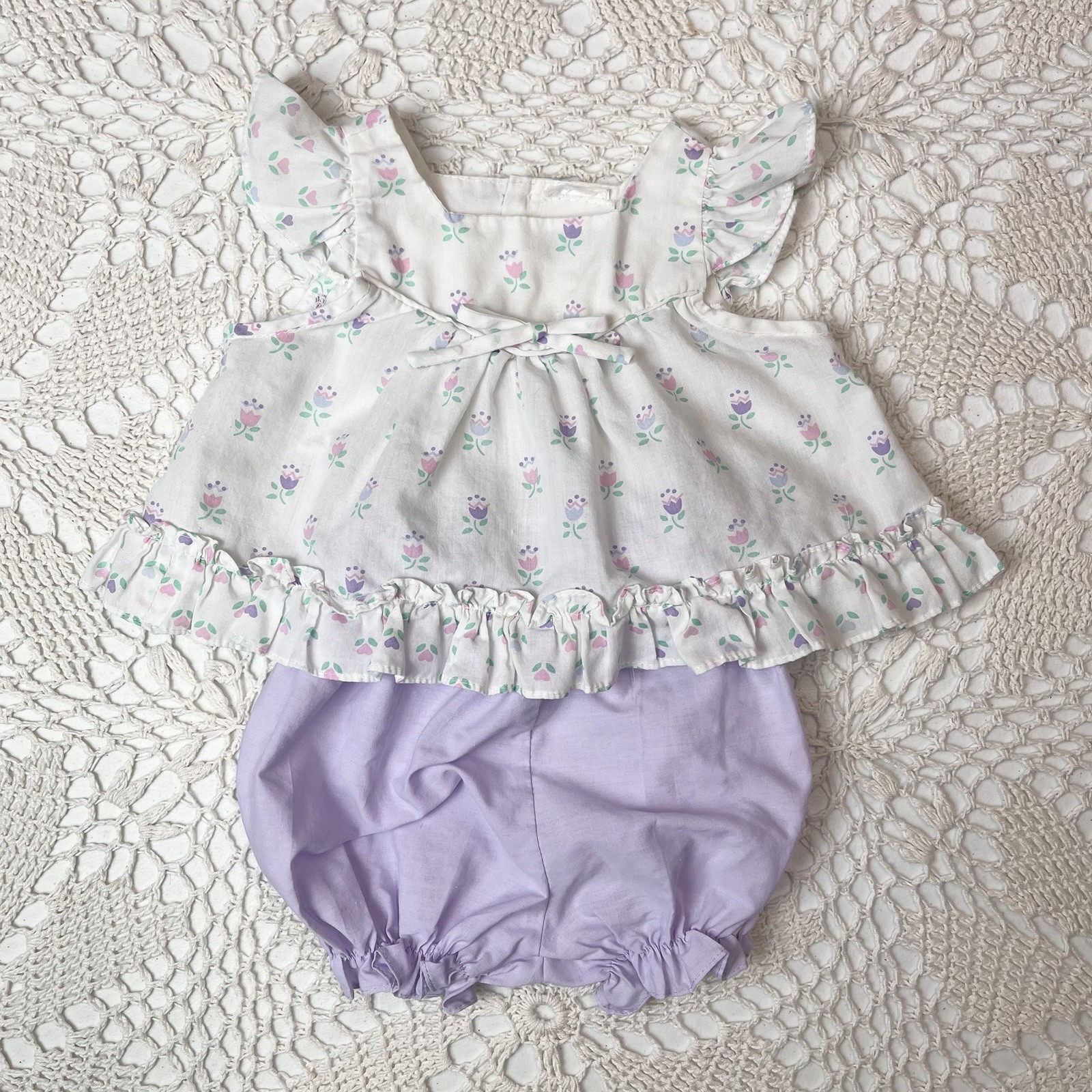 Vintage 1980s Lightning Bug Baby Girl 0-6 Months Dainty Tulip Swing Top Bloomers