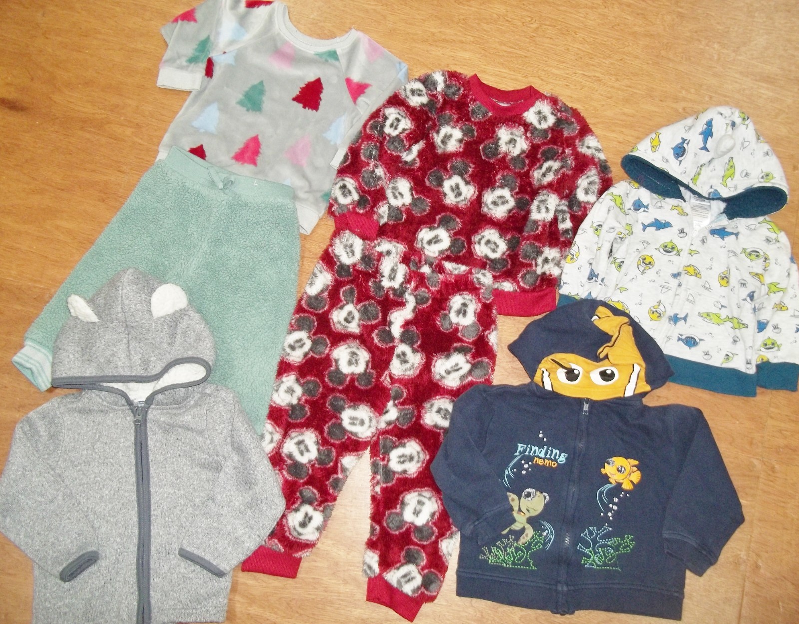 Winter clothing 7 lot 18-24 mths hoodys jackets fleece 2pc sets boys or unisex