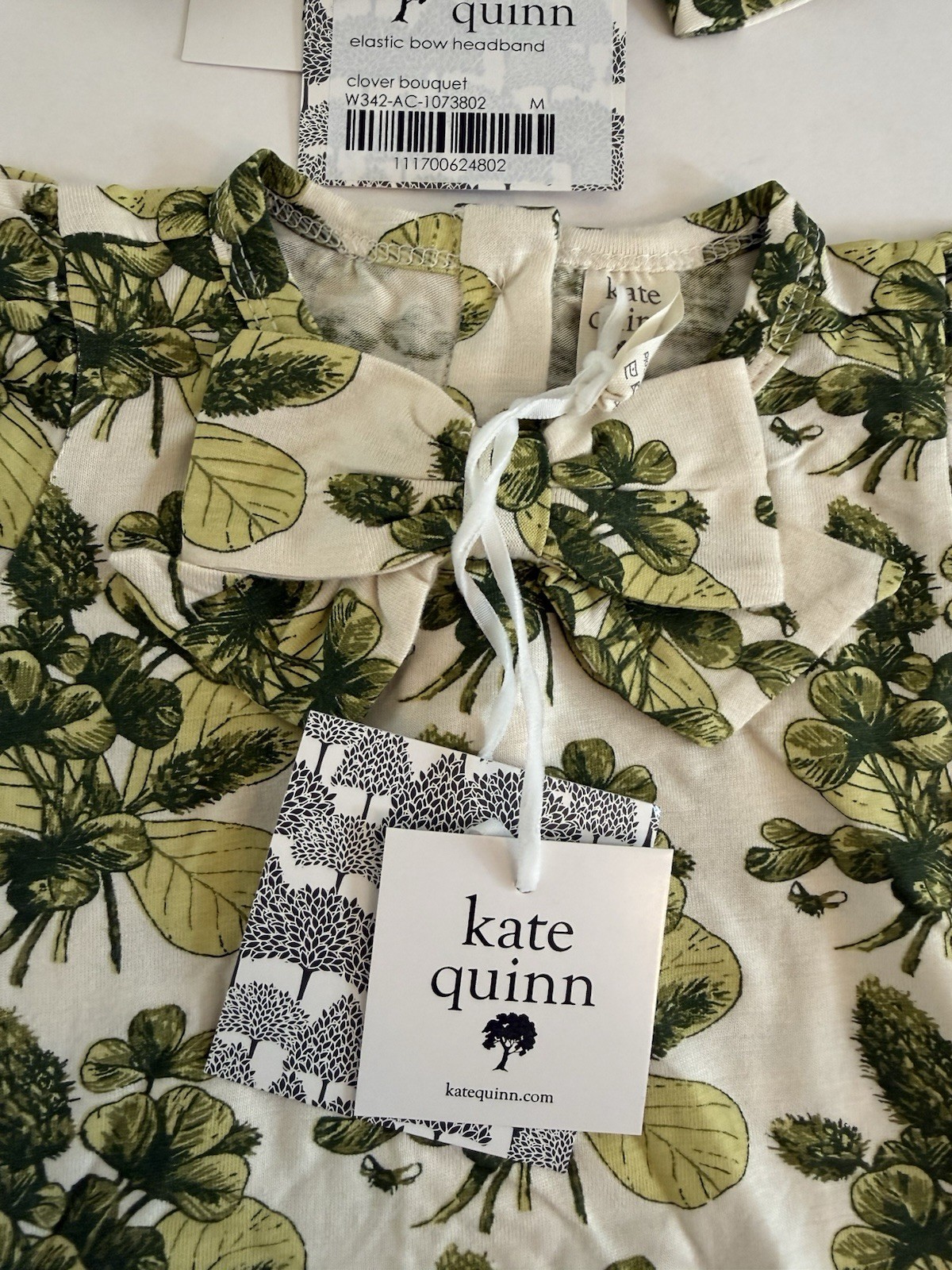 NWT Kate Quinn 6-12 Mo Green Clover Bouquet Top , Leggings & Headband Bow Set