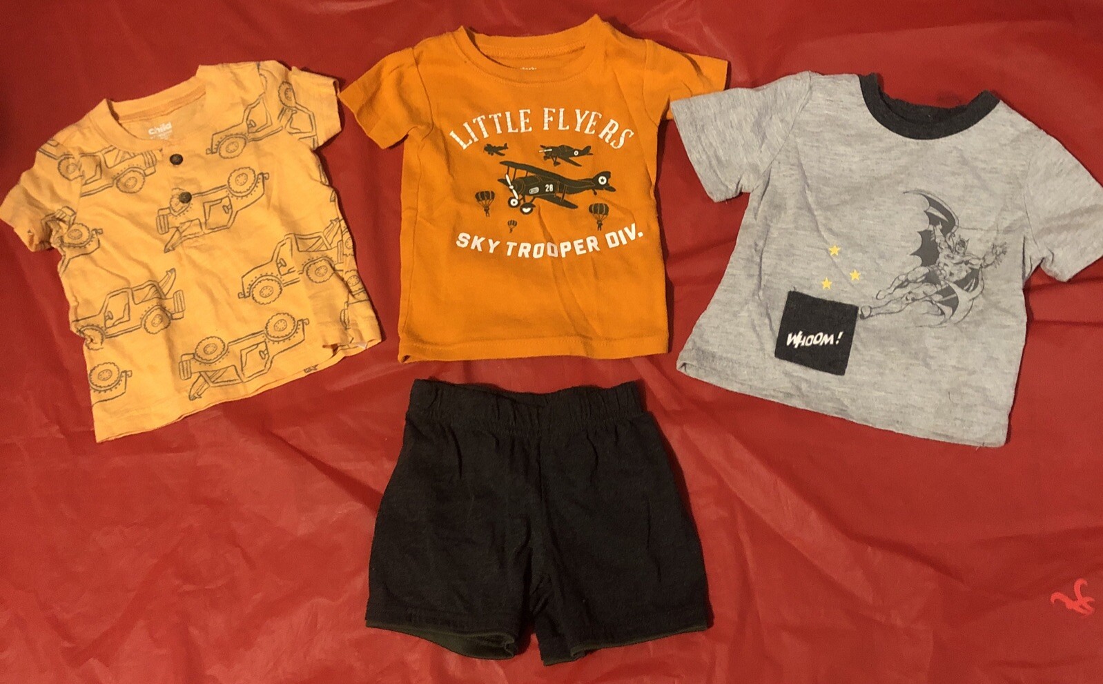Boys 4 Piece Lot 3 Shirts 1 Short Size 12 Month Carter’s/Batman Lot #1082