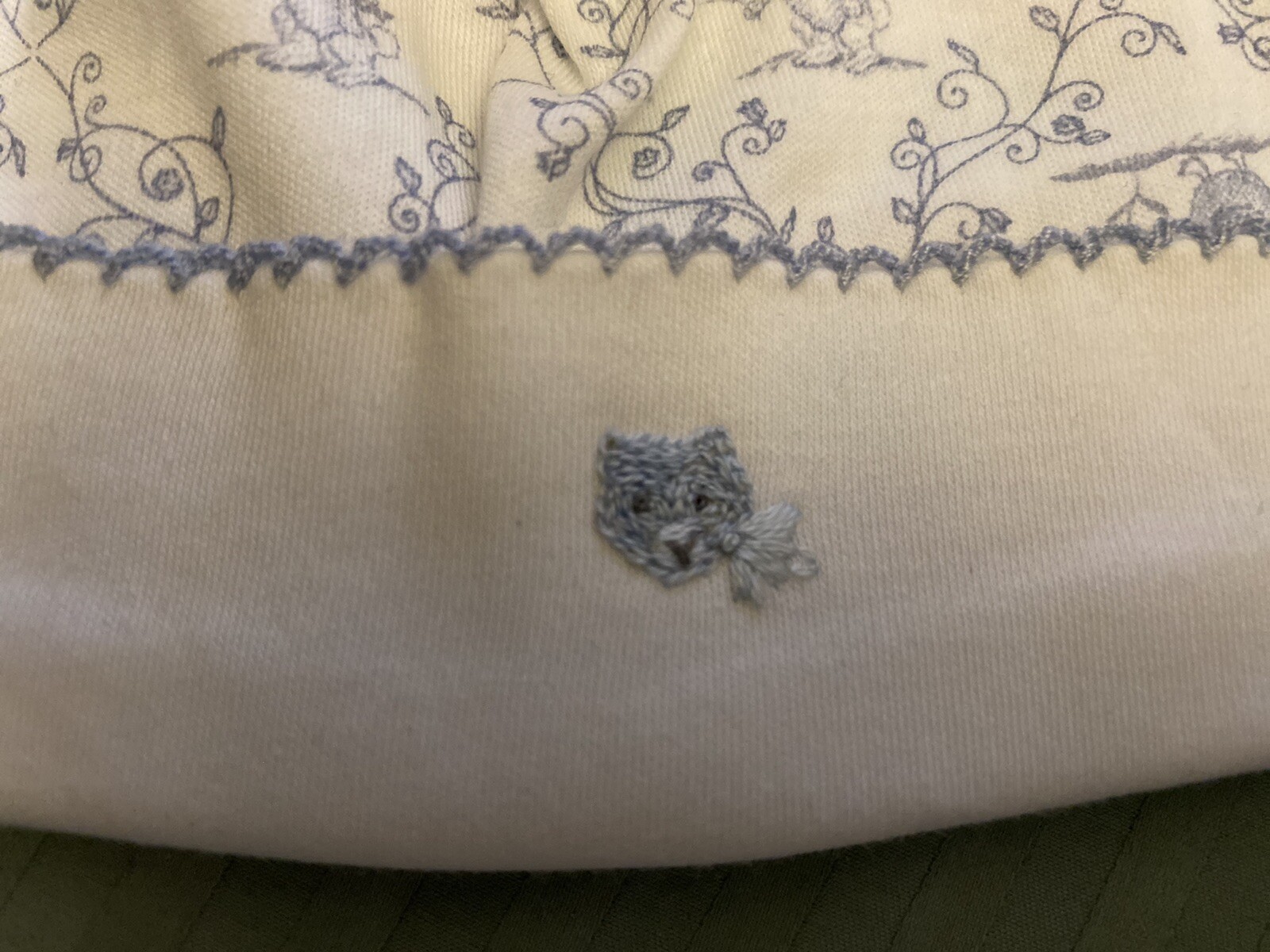 Boys NWT Baby Threads Day Gown & Beanie Layette Set Toile Newborn