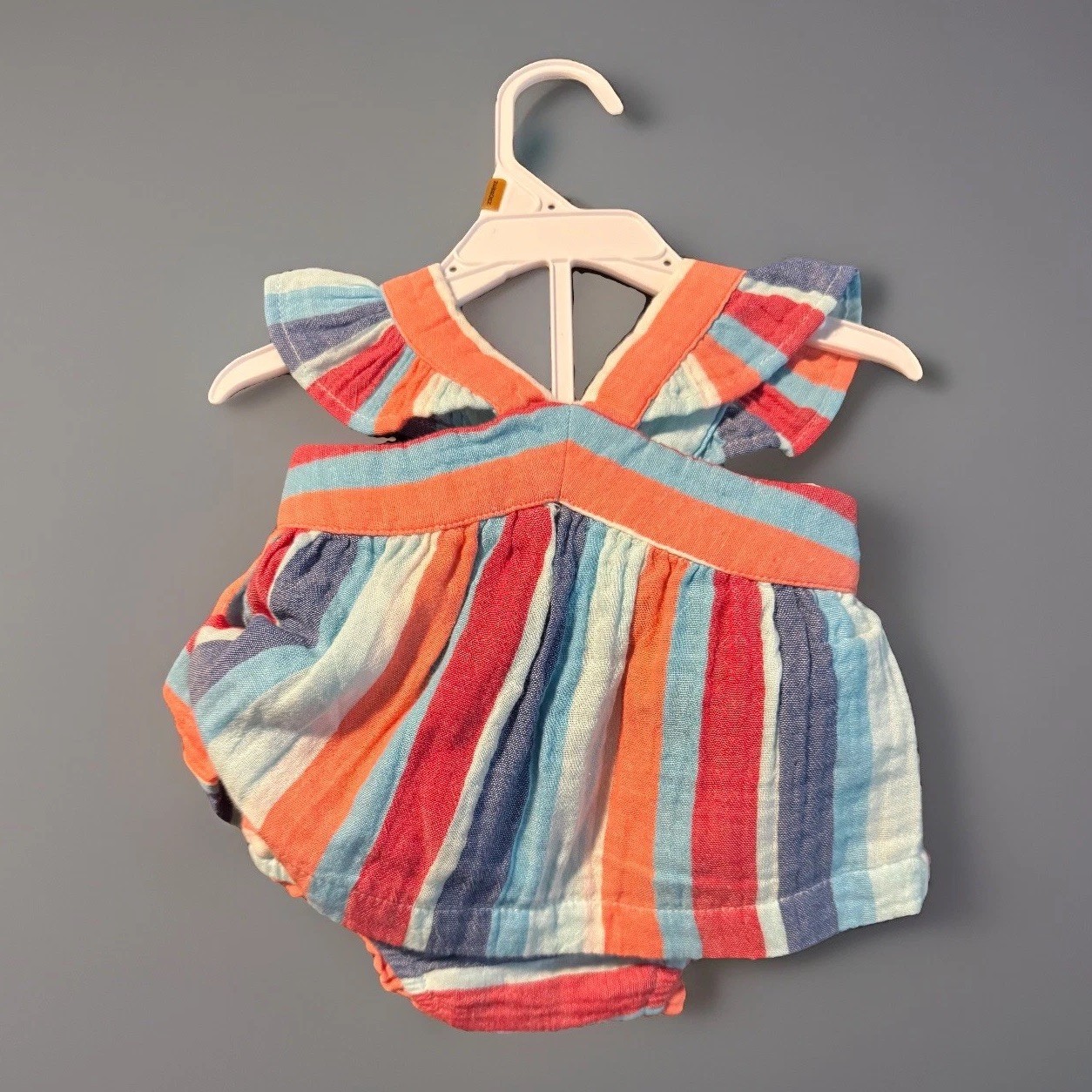 Cat & Jack Newborn Baby Girl 2PC Outfit Set Striped Flutter Sleeve Bloomer New