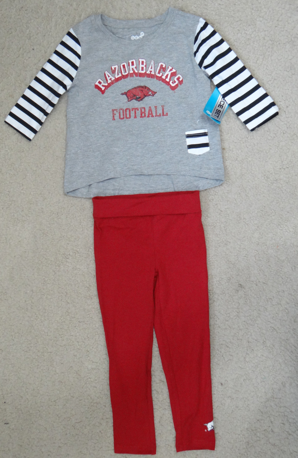 NWT GEN2 SPORTS University of Arkansas Razorbacks gray/red Top & Pant Set,3T
