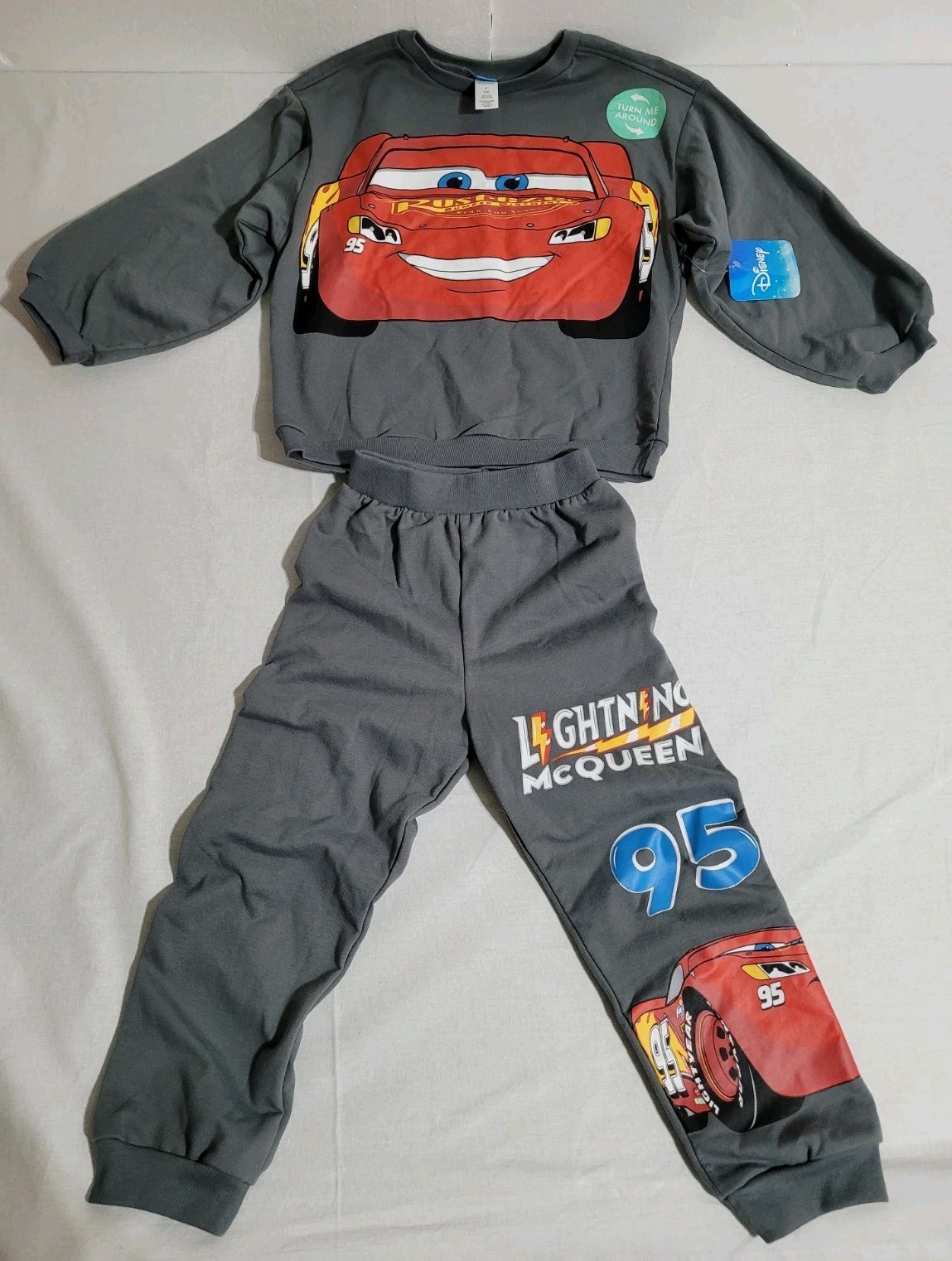 Disney Pixar Cars Lightning McQueen Kids Boy Size 6 Sweatshirt Pants 2 Piece Set