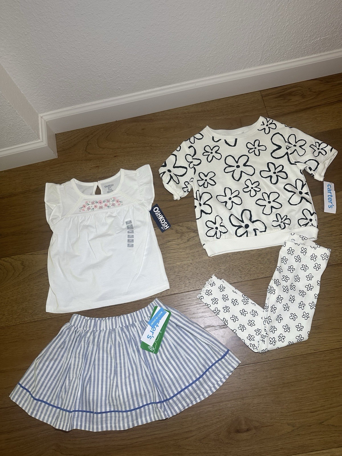 Carter’s And Oshkosh Lot Of 4 Toddler Girls 3T Sweater, Pants, Skirt, And Shirt