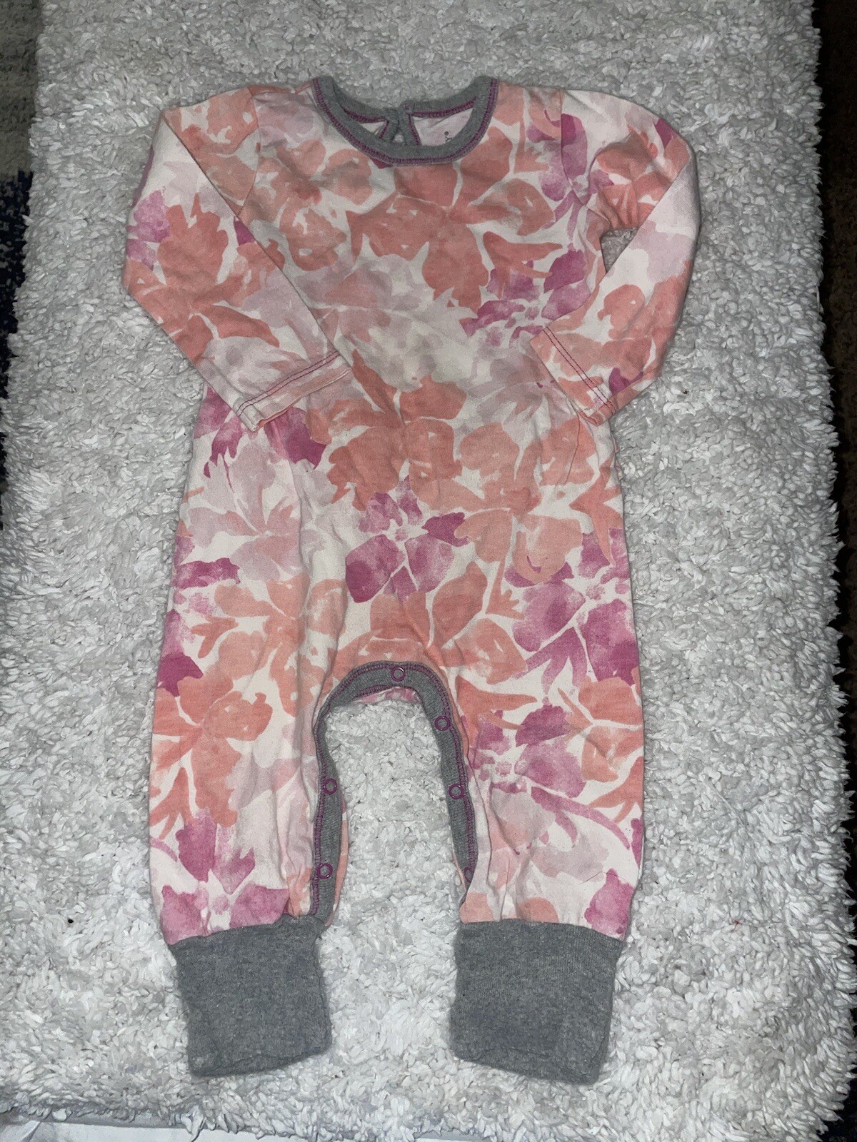 Burt’s Bees Baby Girls Sz. 6-9 Mo. Pink One Pc. Outfit. Adorable