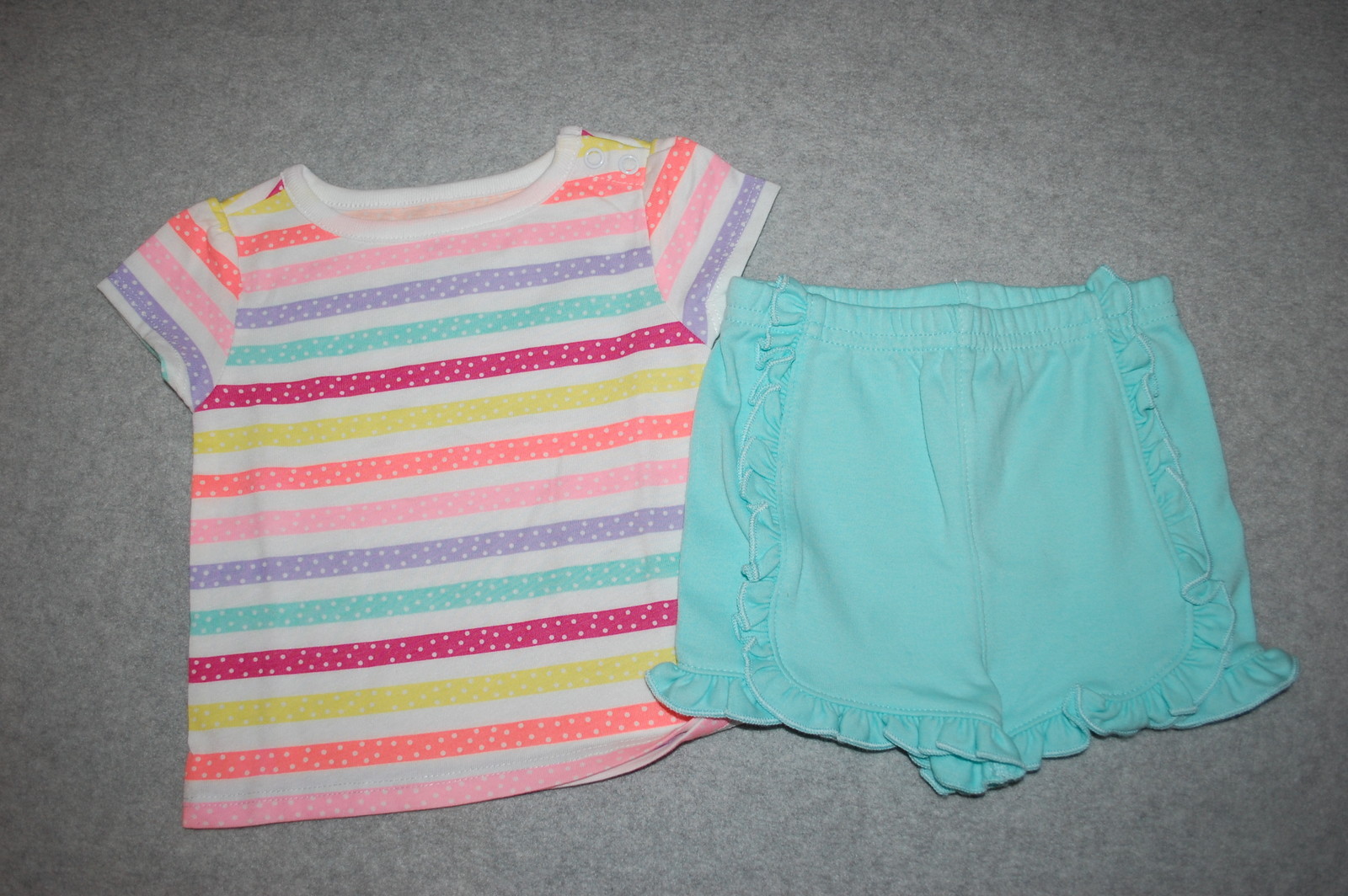 Baby Girls Outfit BRIGHT MULTI-COLOR STRIPED T-SHIRT Ruffled Aqua Shorts 3-6 MO