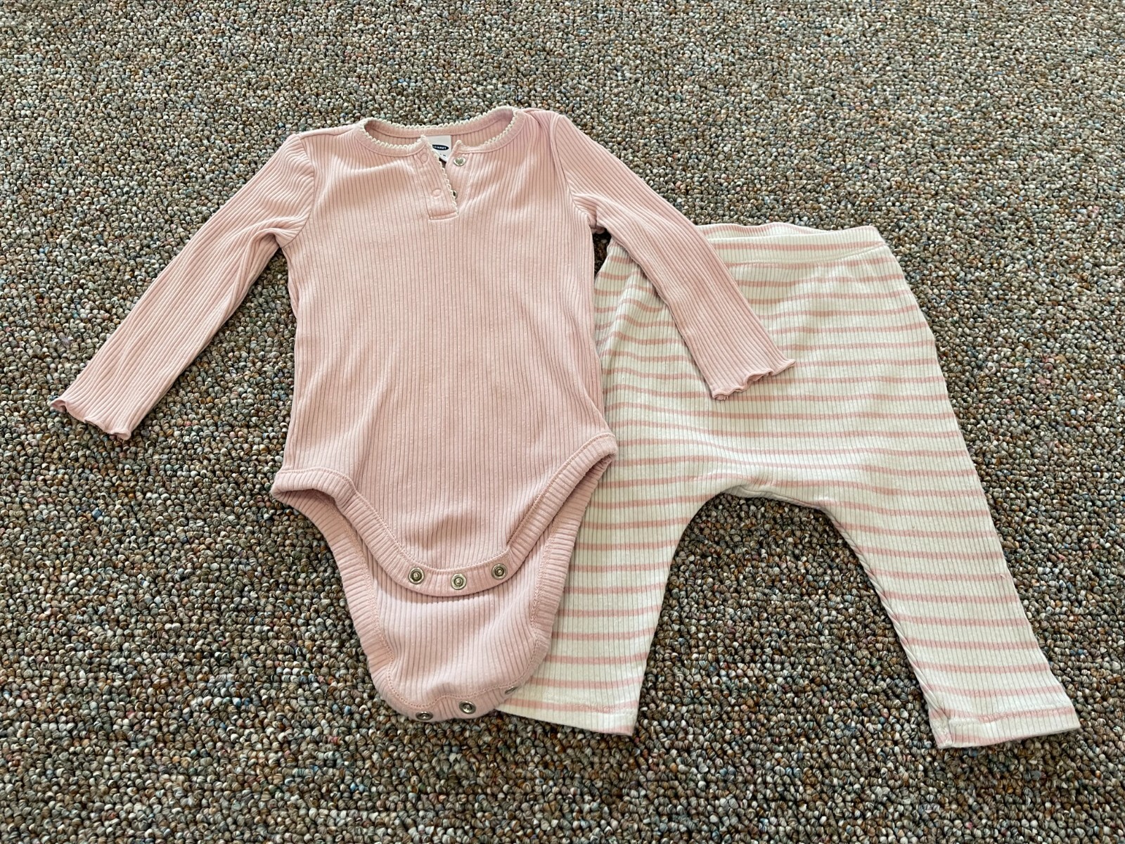 Old Navy Girls Pink & Striped Ridged Outfit 6-12M