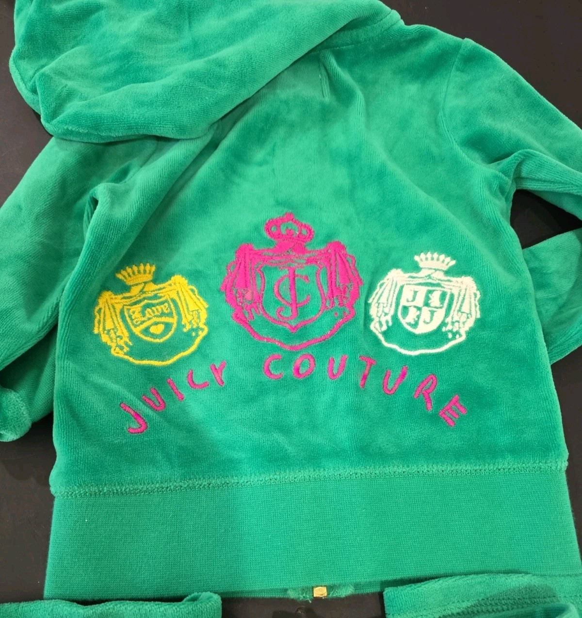 ​Juicy Couture Toddler Girls Velour Tracksuit Set 3T Green Pink Crest Y2K 2pc