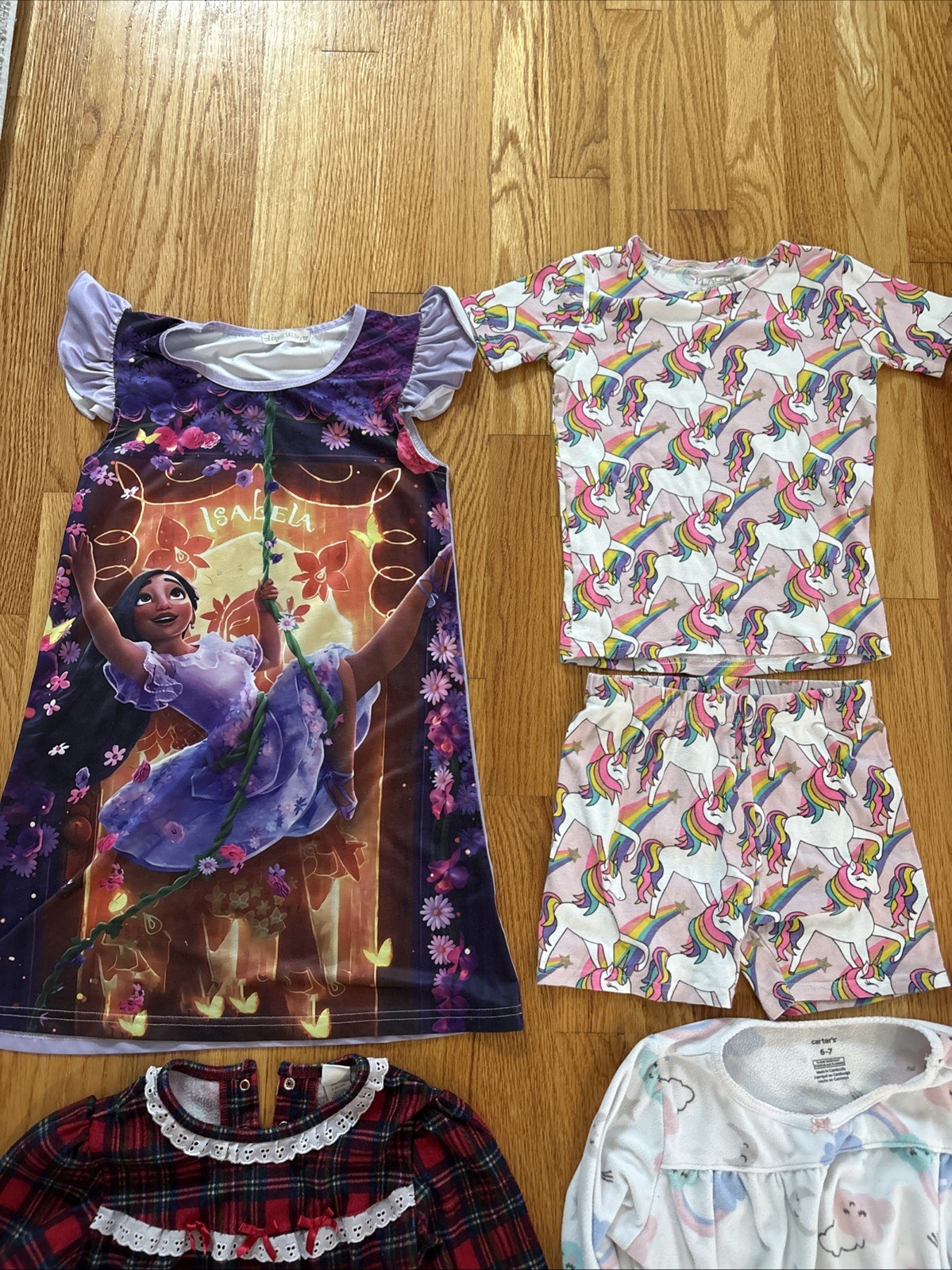 13 pc Girl Clothes Pajamas Shirts Shorts 6 6X 6/7 Disney Encanto Holiday Place