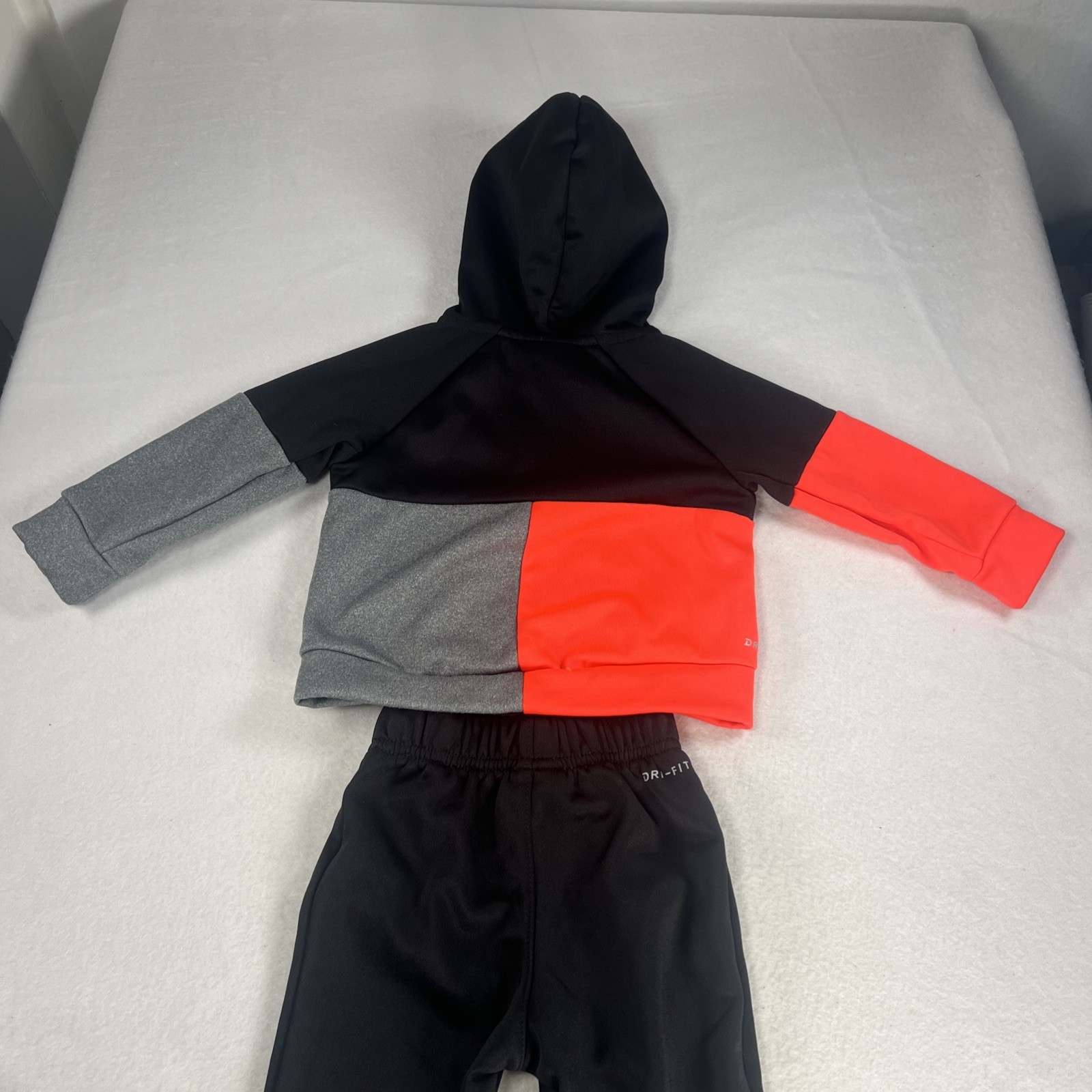 Nike: Hoodie/Long Sleeve Shirt & Sweat Pants Outfit Black Grey Orange 12 Months