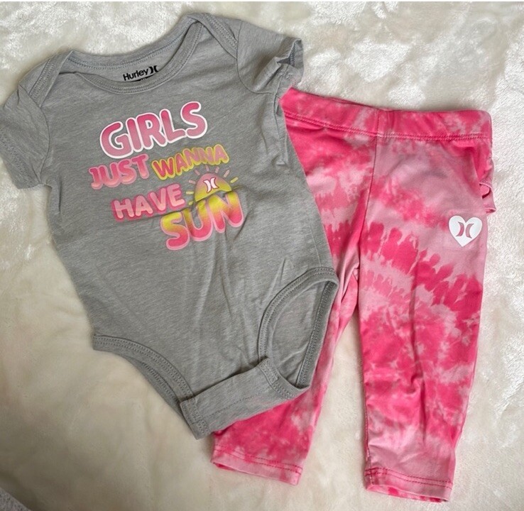 Hurley Baby Girls 2-Piece Set 6M Pink & Gray