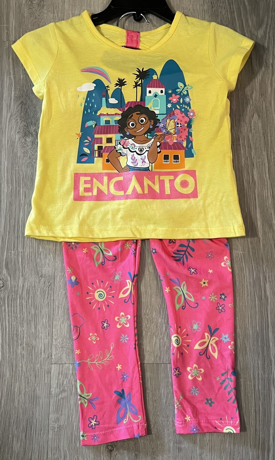 Size 3T Disney Encanto Shirt & Leggings Set