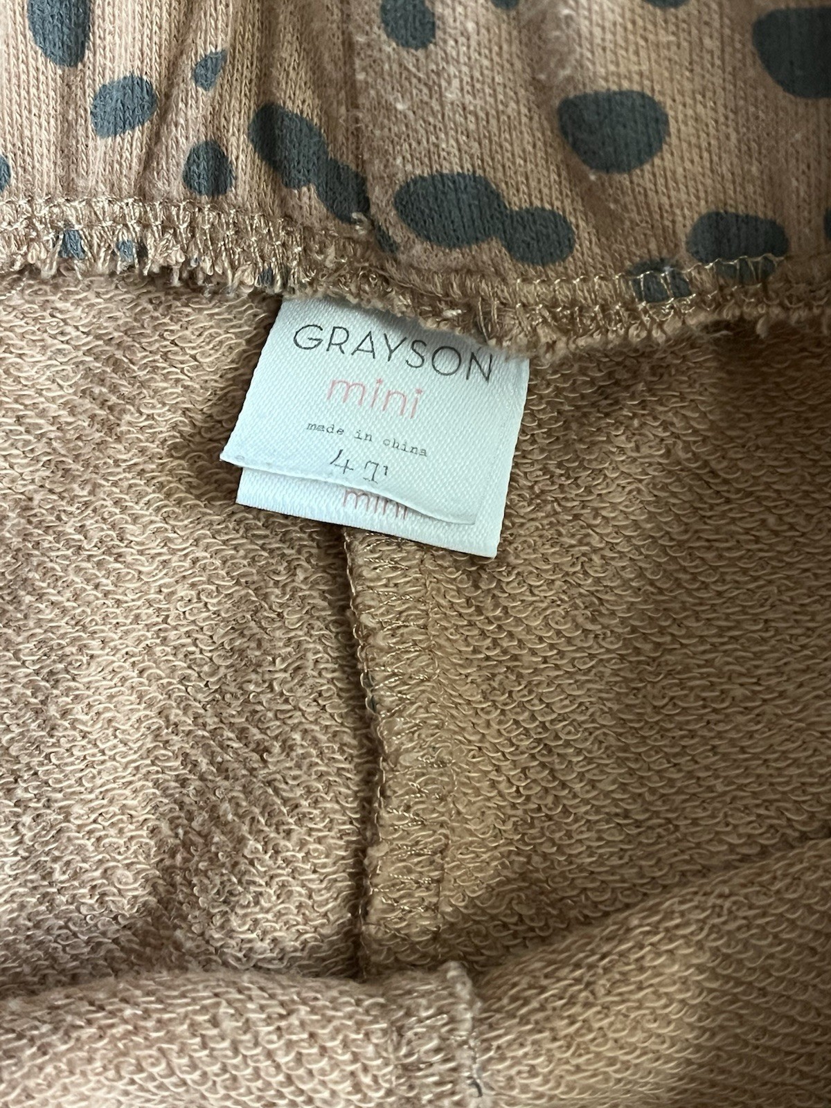 Grayson Mini Girls Ruffled Sweatshirt & Legging Set ‘Cheetah Print’ (size 4T)
