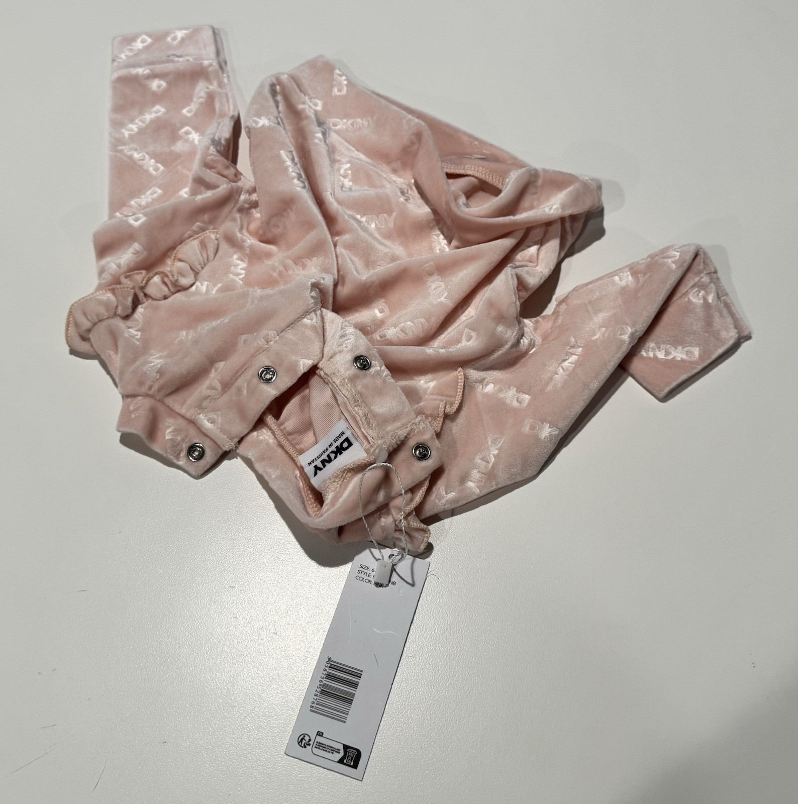DKNY Pink Velour 6/9 Months Velour Ruffle Sweat Track Suit Logo AOP