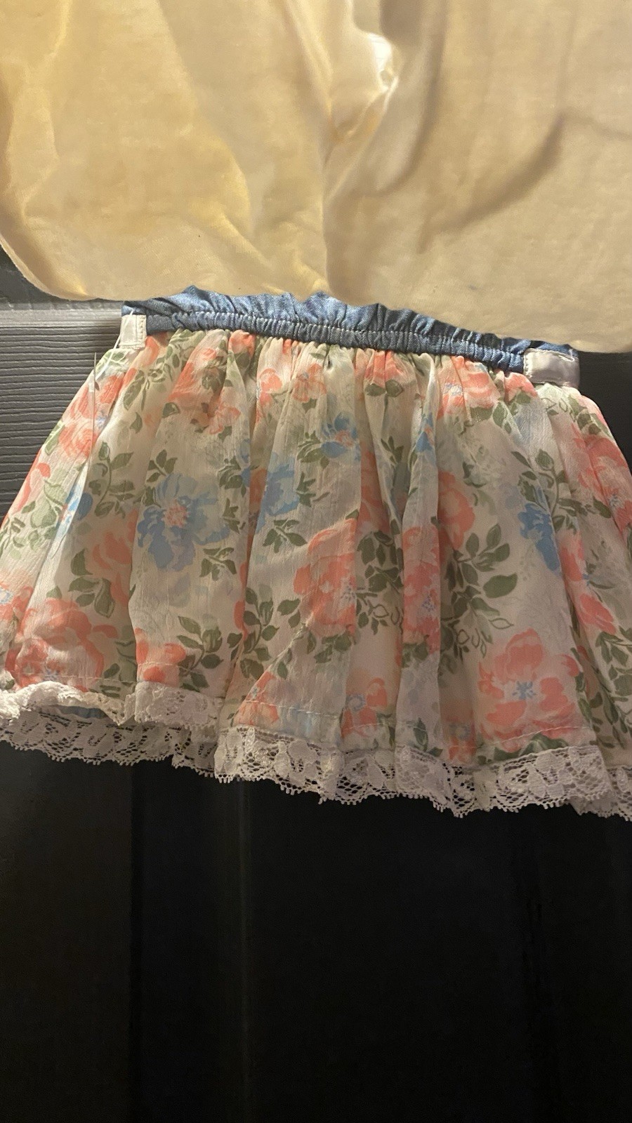 DDG Darlings 2pc Girls Floral Denim Top & White Pants Set 3-6 Months