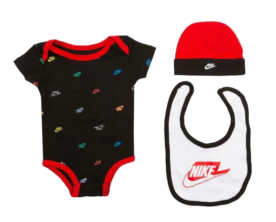 Nike Baby 3 Piece Set Hat Bib Bodysuit All Over Print 6-12 Months NN0869-023 New
