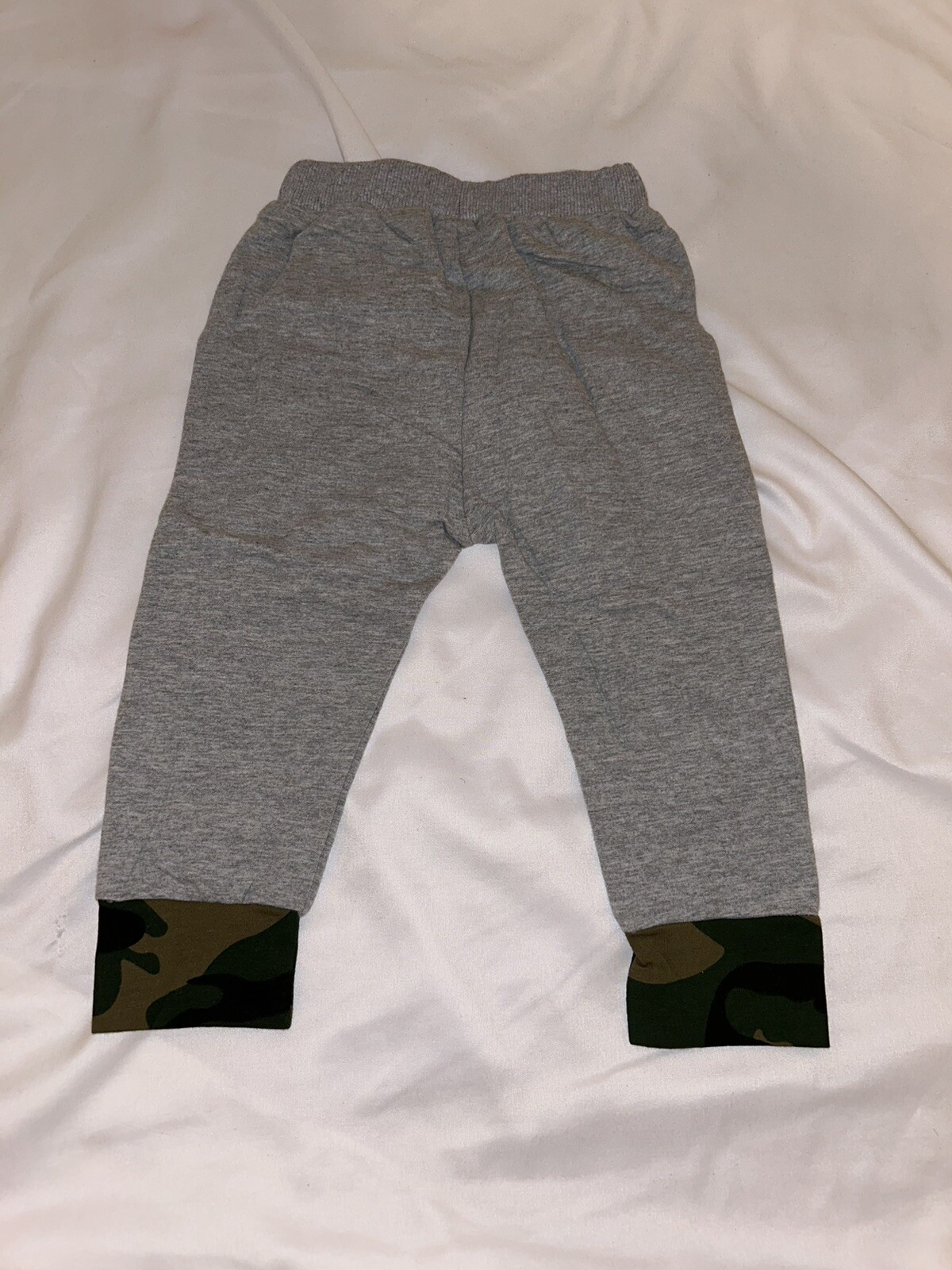 toddler sweatsuit 3t-4t Gotta stay fly