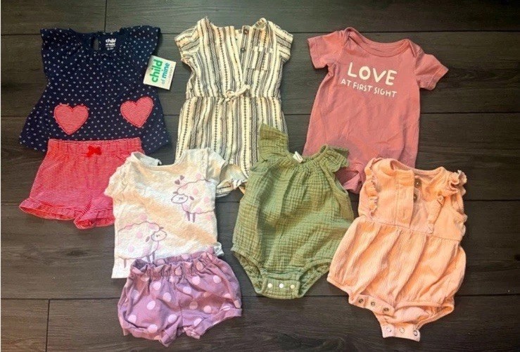 Baby girl Set Newborn to 0-3 months Cute outfits lot of 8 pieces Summer