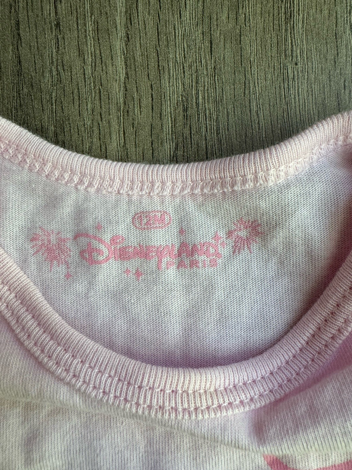 DISNEYLAND PARIS LADY AND THE TRANP BABY 12MONTH BODYSUIT ONE PIECE