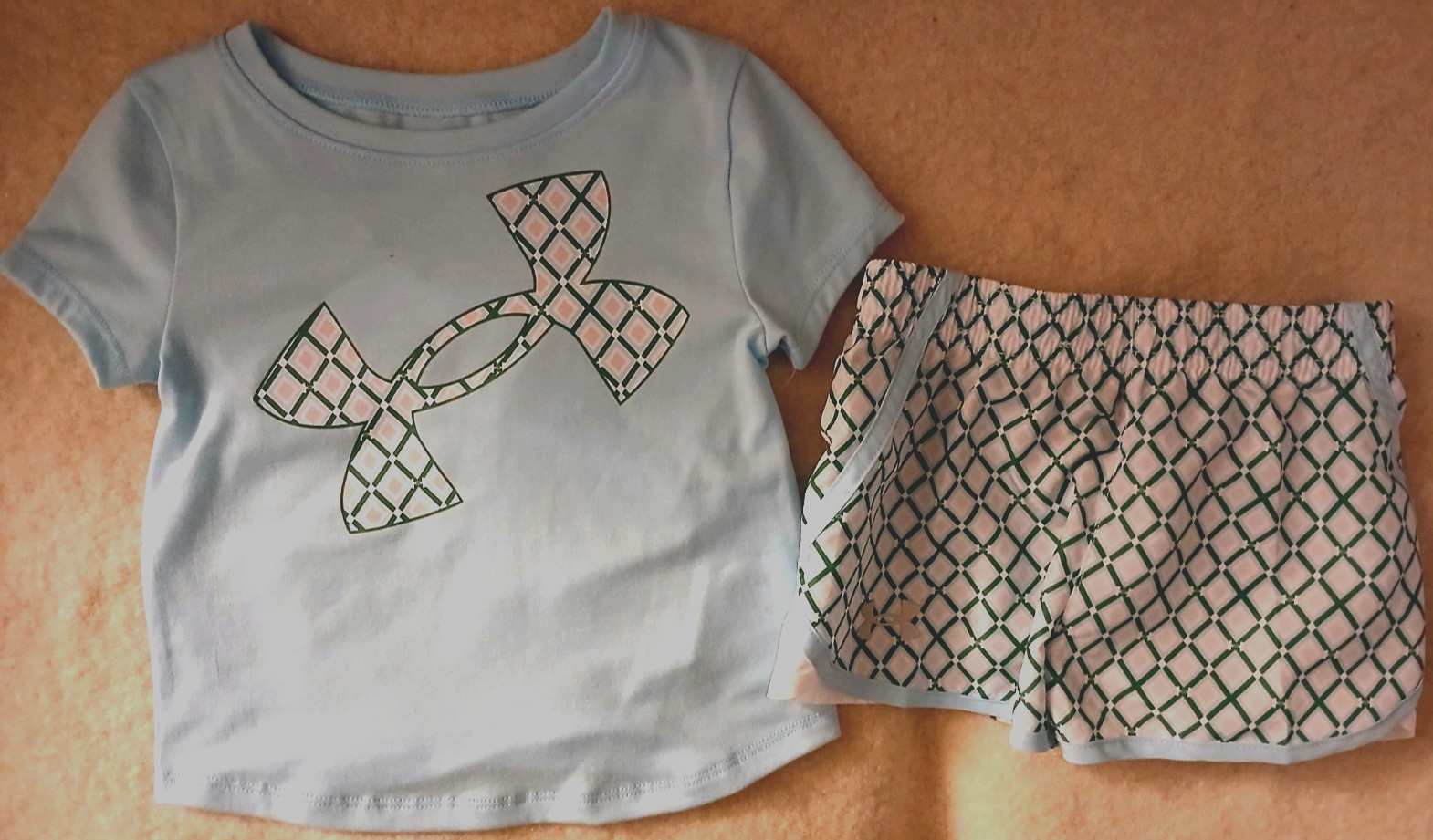 UNDER ARMOUR BLUE*GREEN & PINK SHORTS OUTFIT-SIZE 2T-NEW WITH TAGS