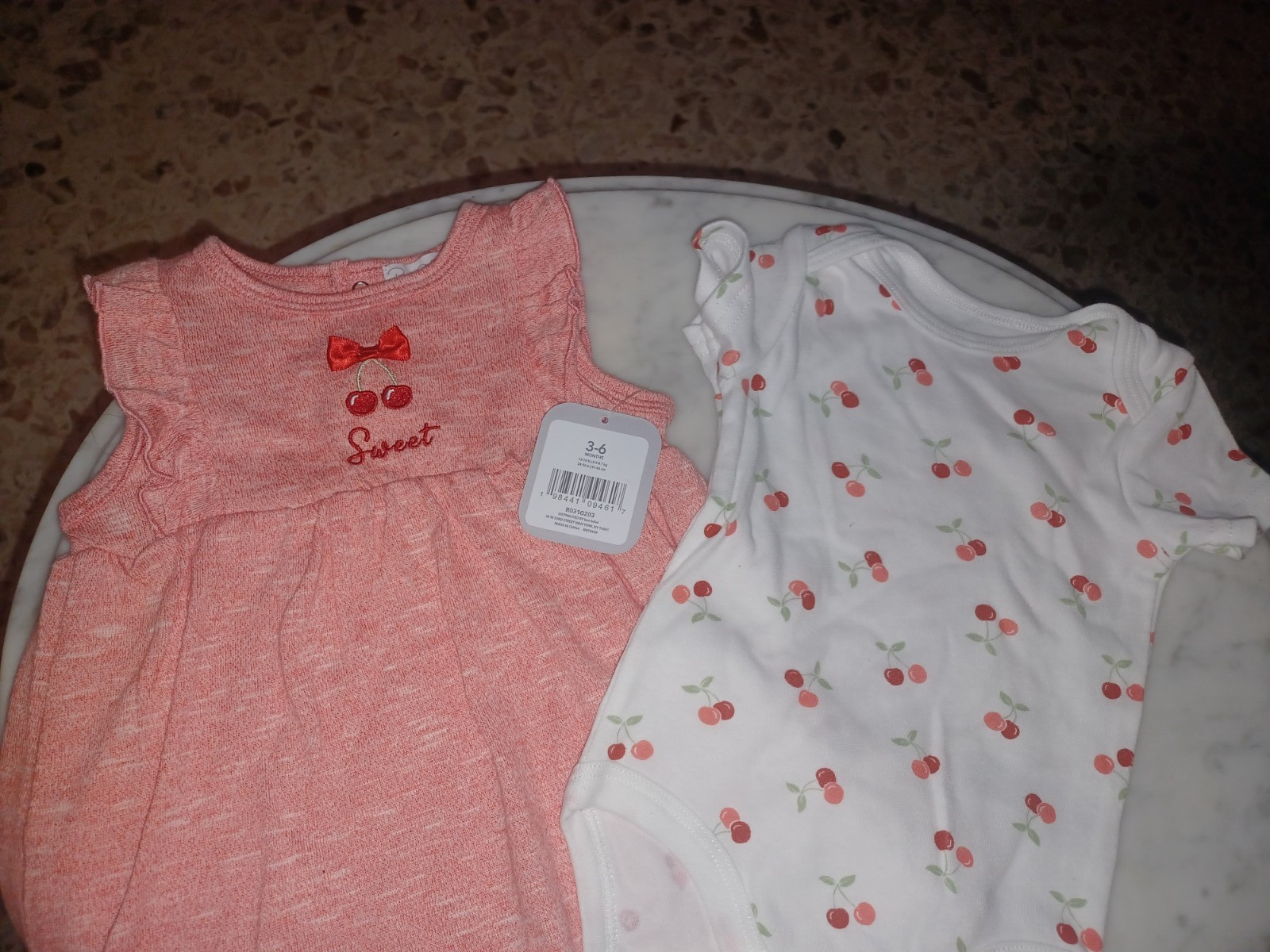 Rene Rofe Baby Girls 2-Piece Set NWT 3-6 Months Cherries