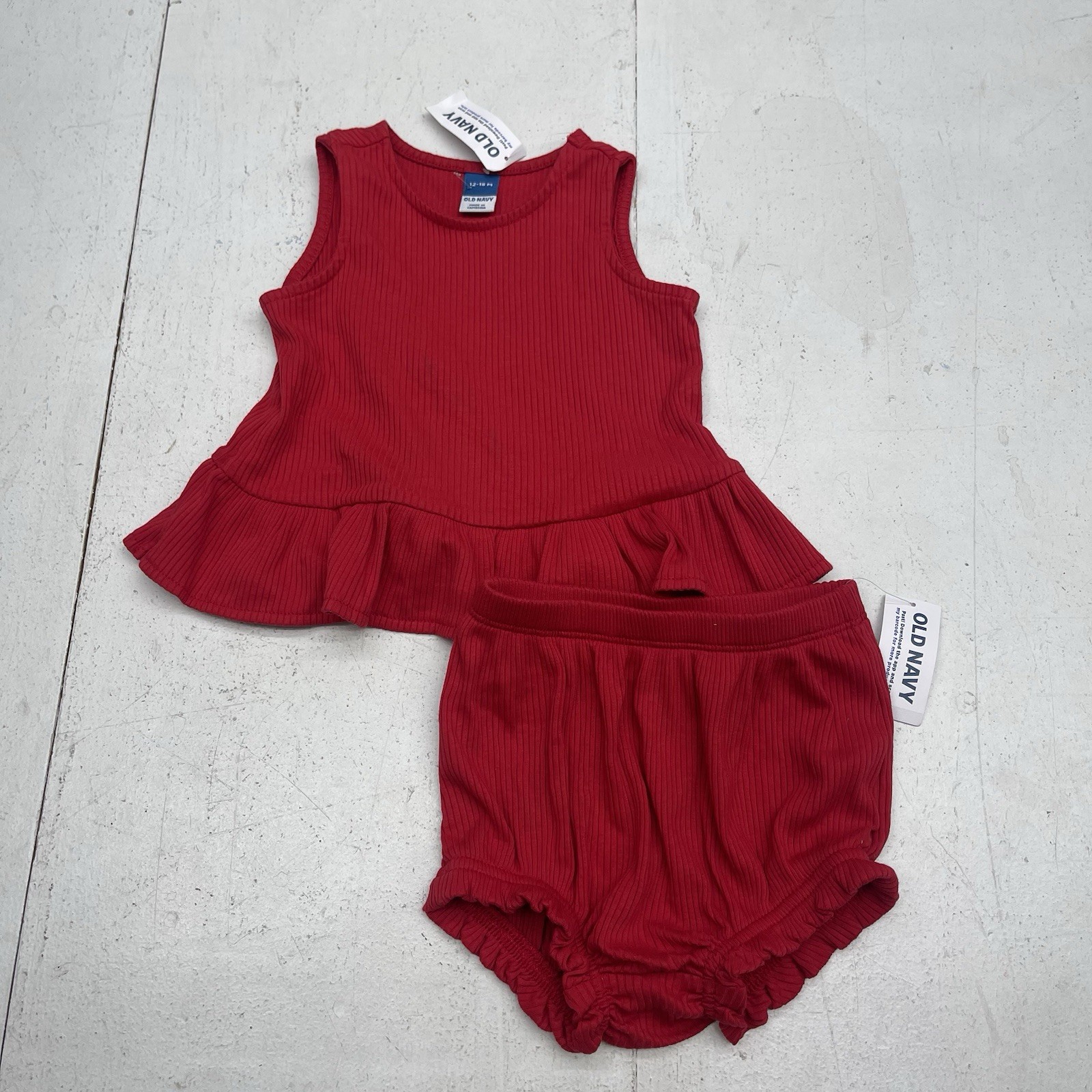 Old Navy Red Ribbed Sleeveless Ruffle Trim Top & Shorts Infant Size 12-18 Months
